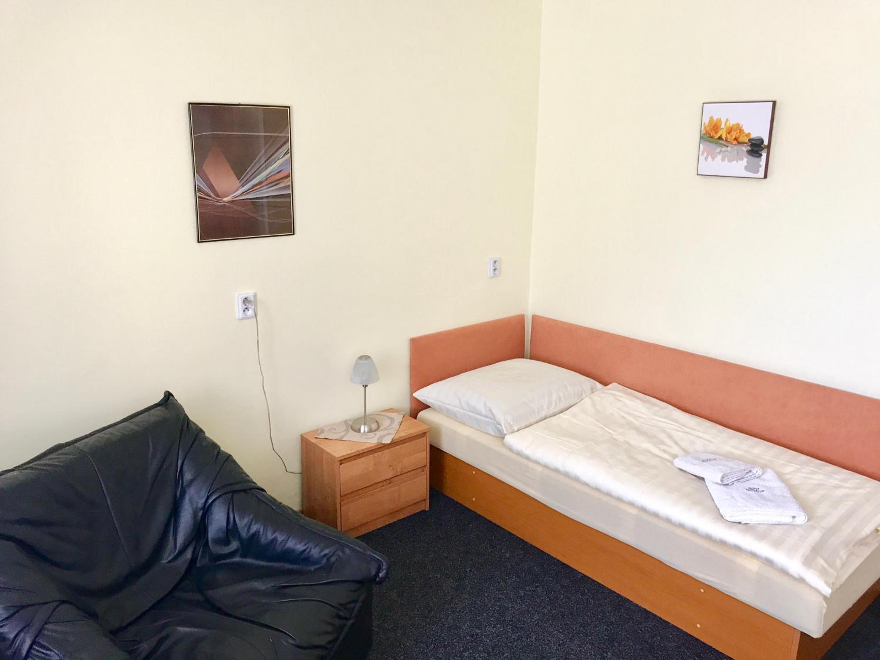 Single Room photo 3