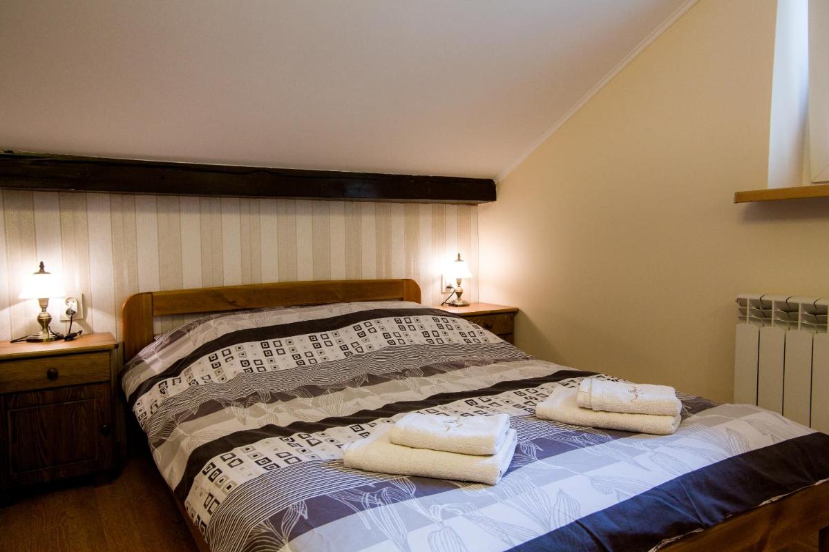 Apartment with Terrace photo 3