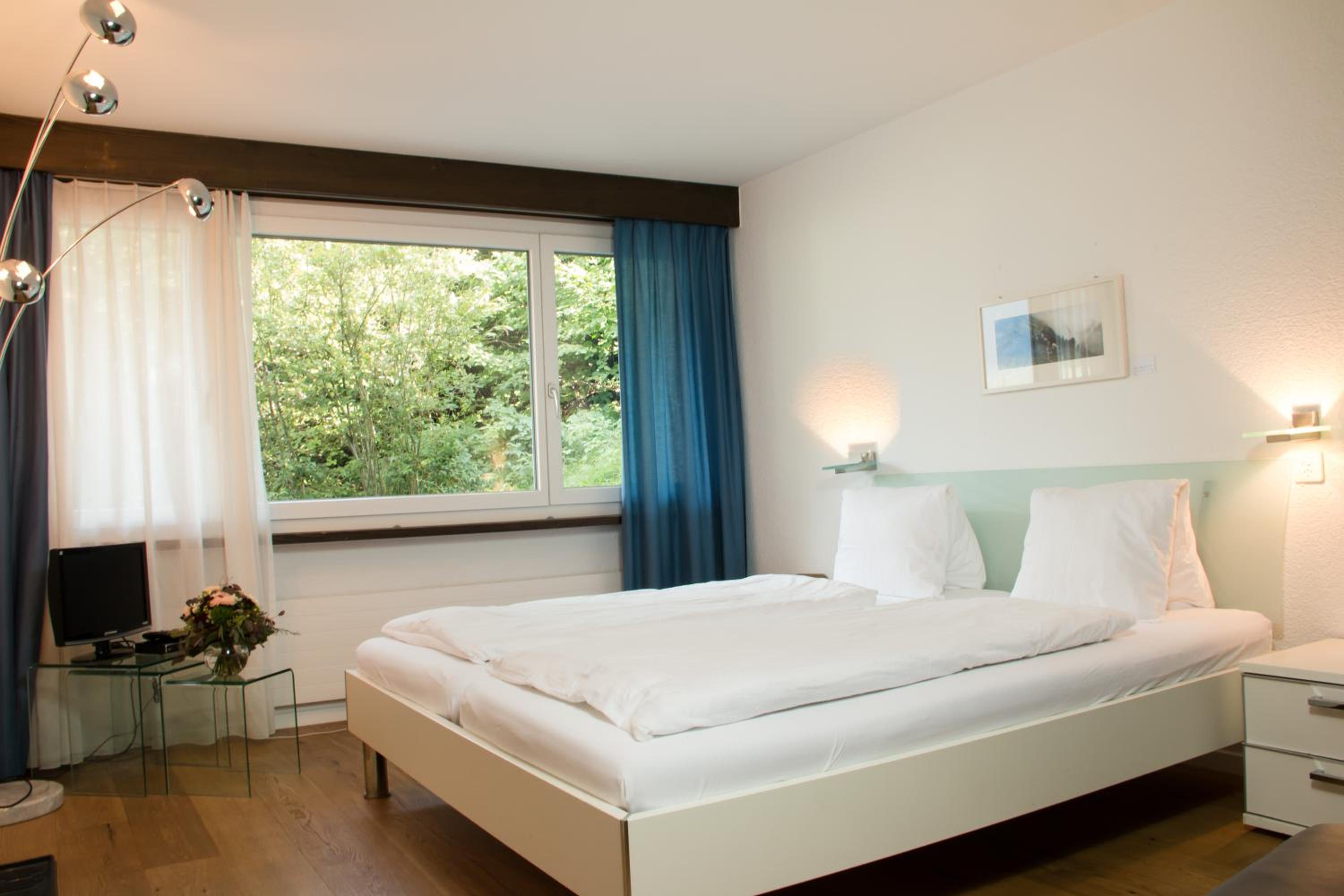 Standard Double Room - Photo 3