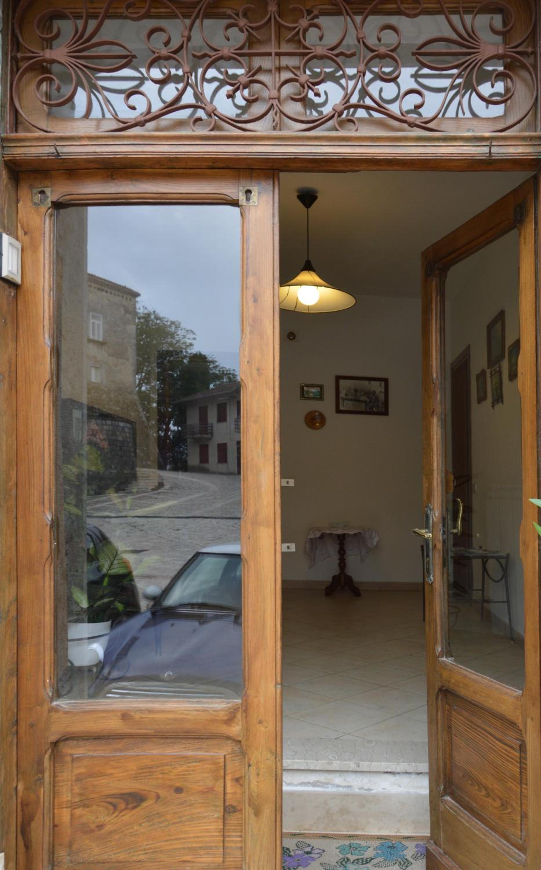 Three-Bedroom House - Photo 14