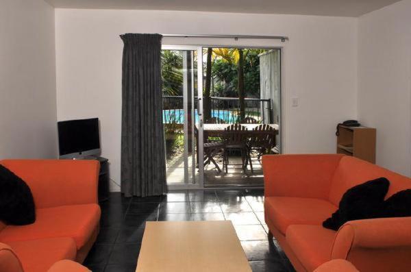 Three-Bedroom Suite photo 2