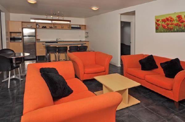 Three-Bedroom Suite photo 3