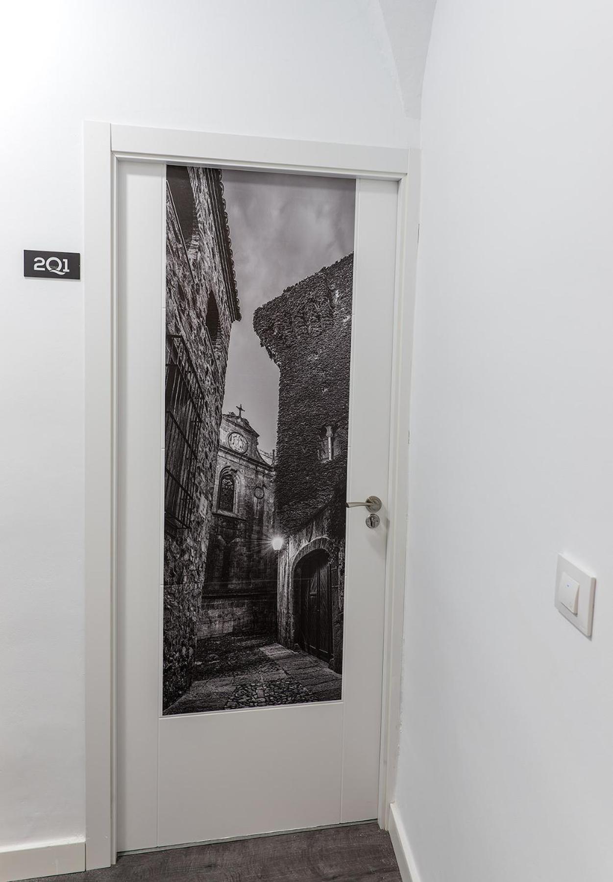 Studio - Photo 9