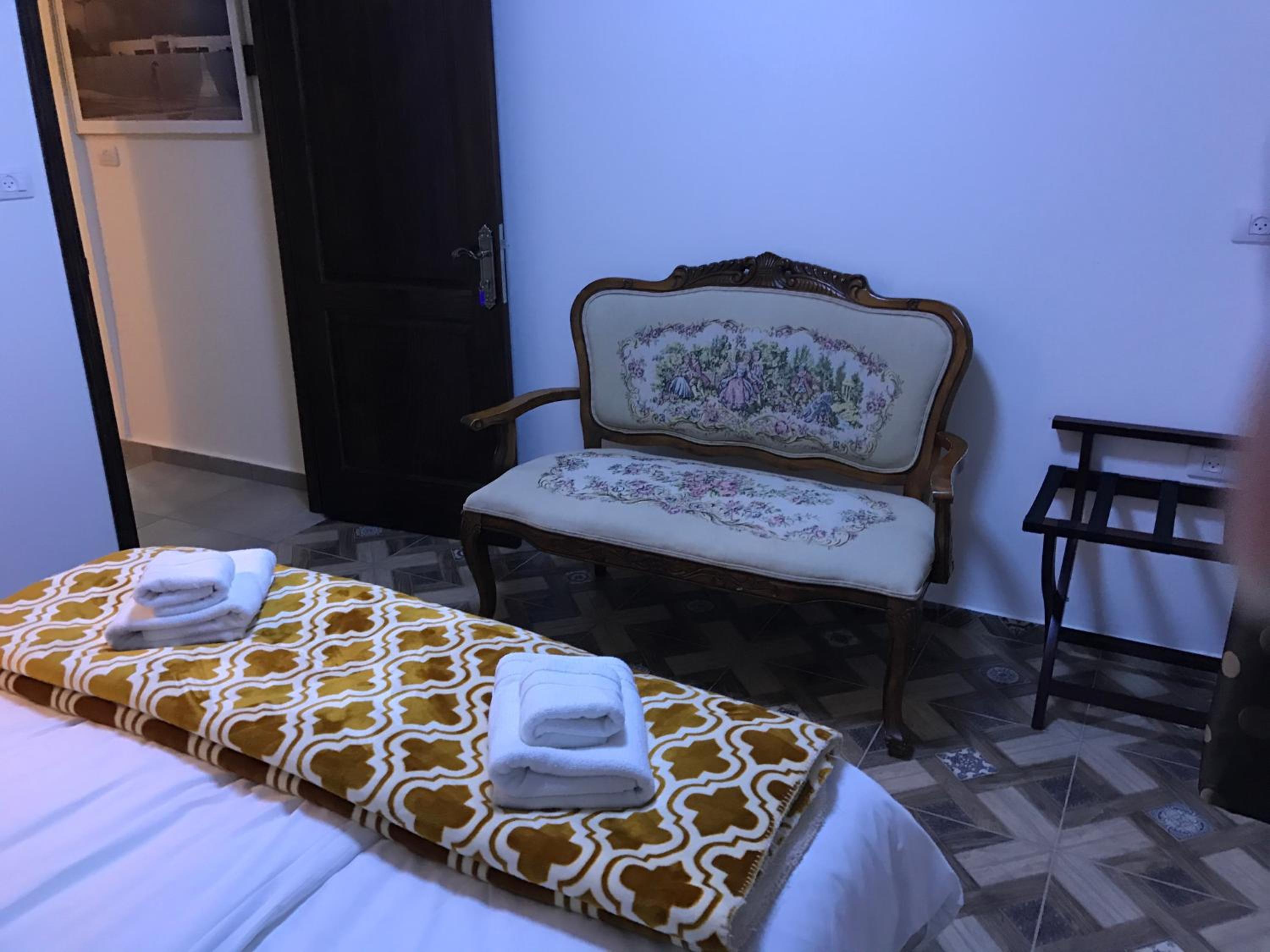 Double or Twin Room photo 3