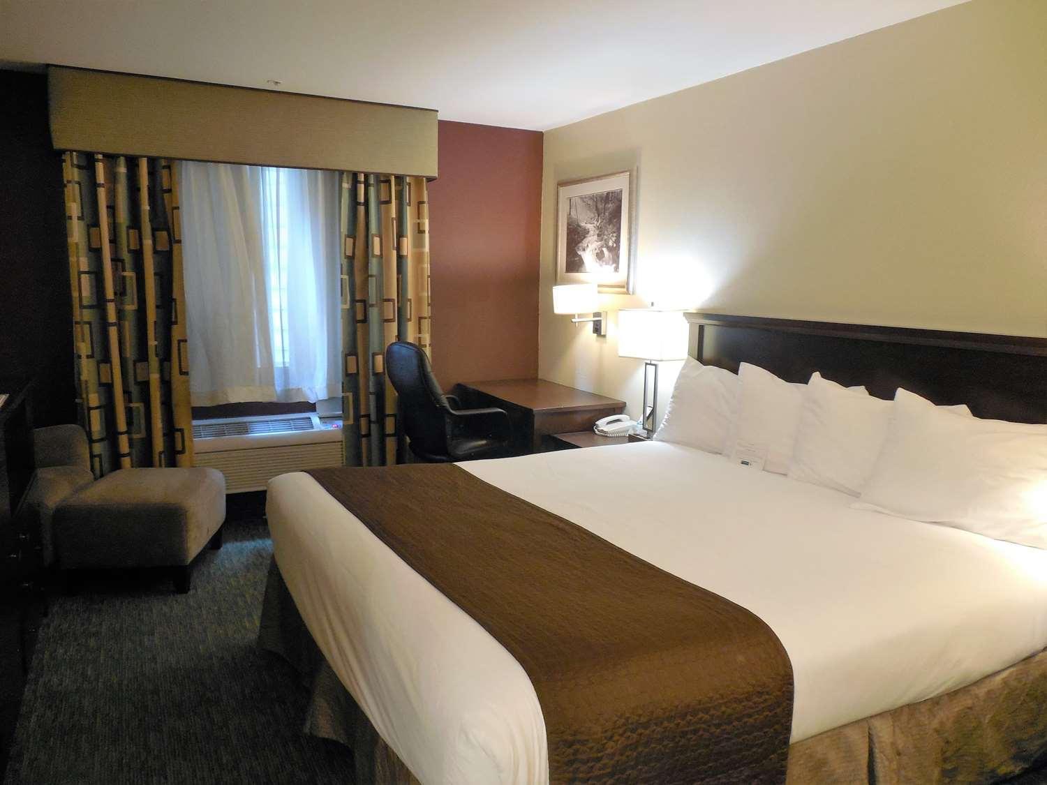 Queen Room - Photo 4