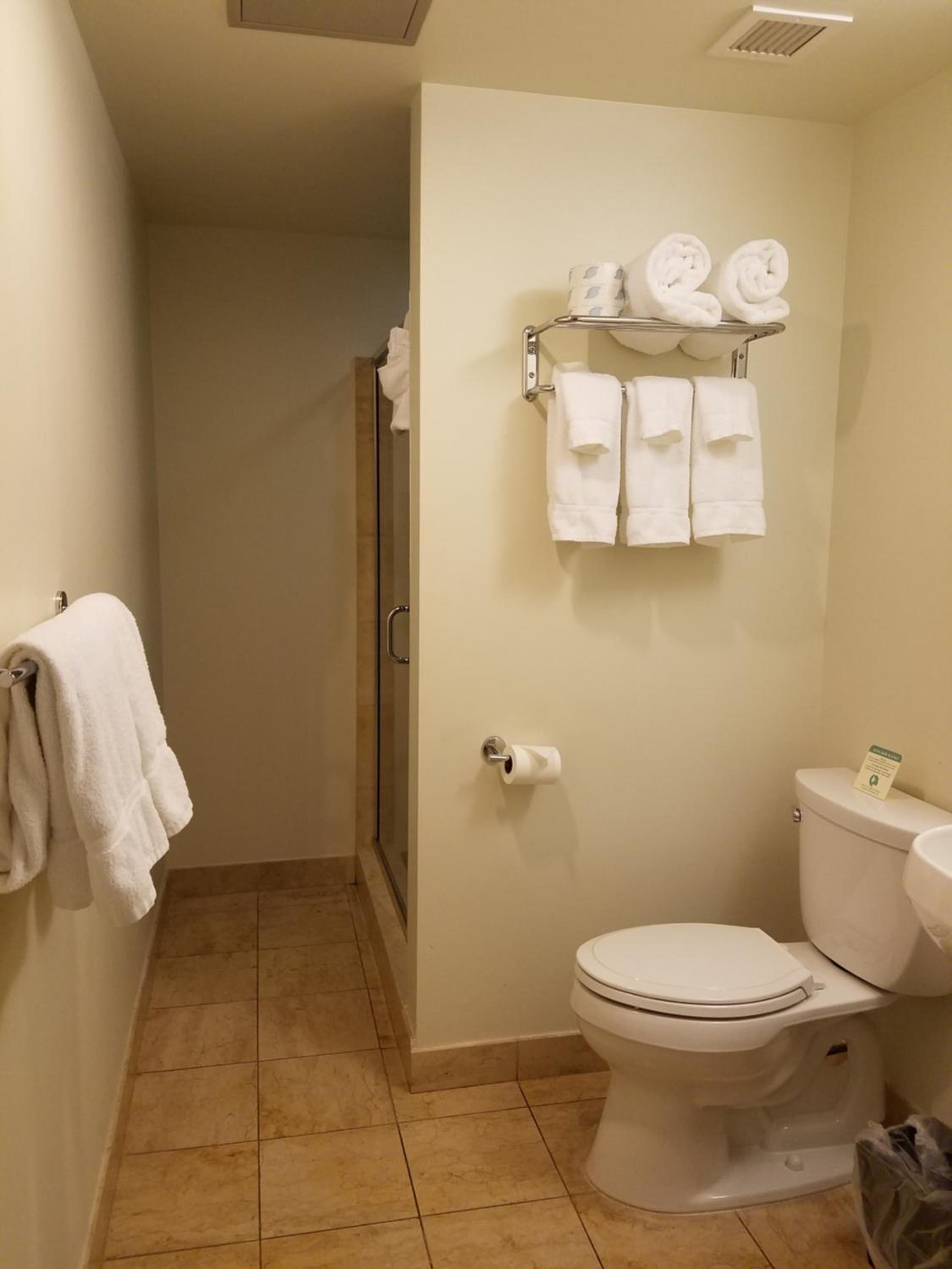 Studio Apartment - Photo 6
