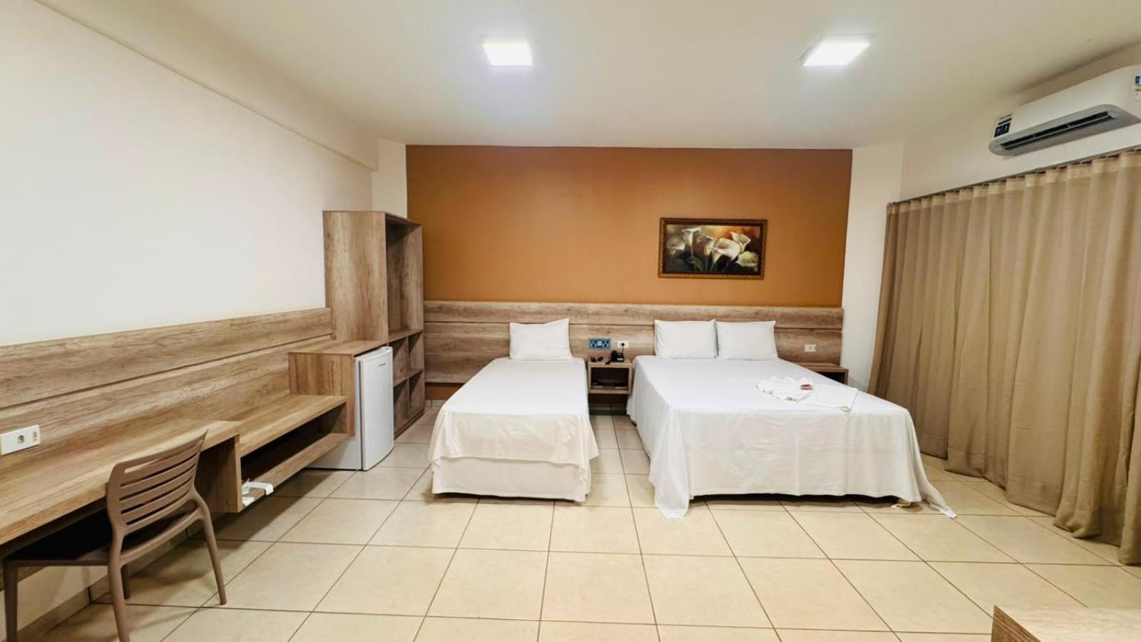 Deluxe Room (1 adult + 1 child)