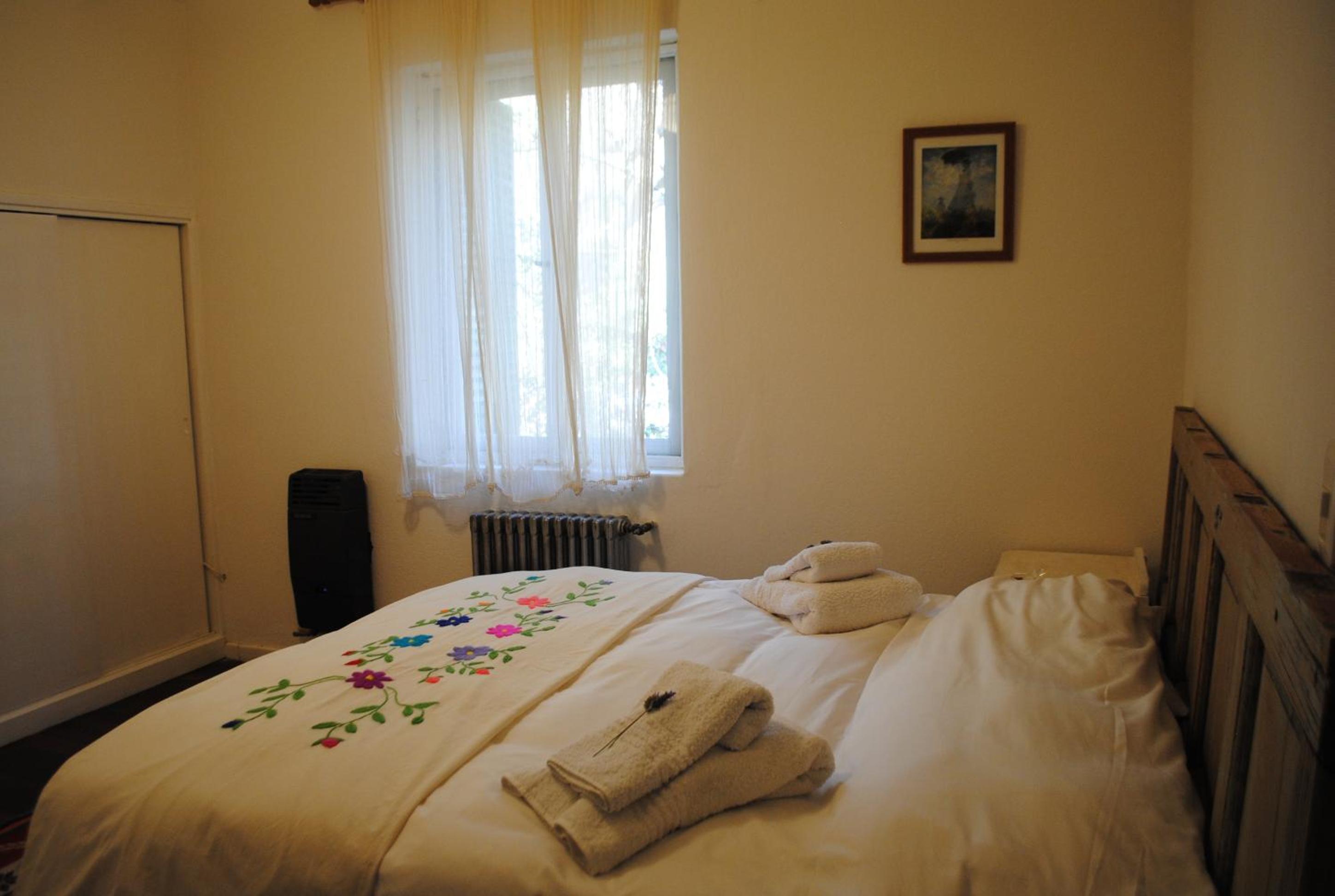 Standard Double or Twin Room photo 1
