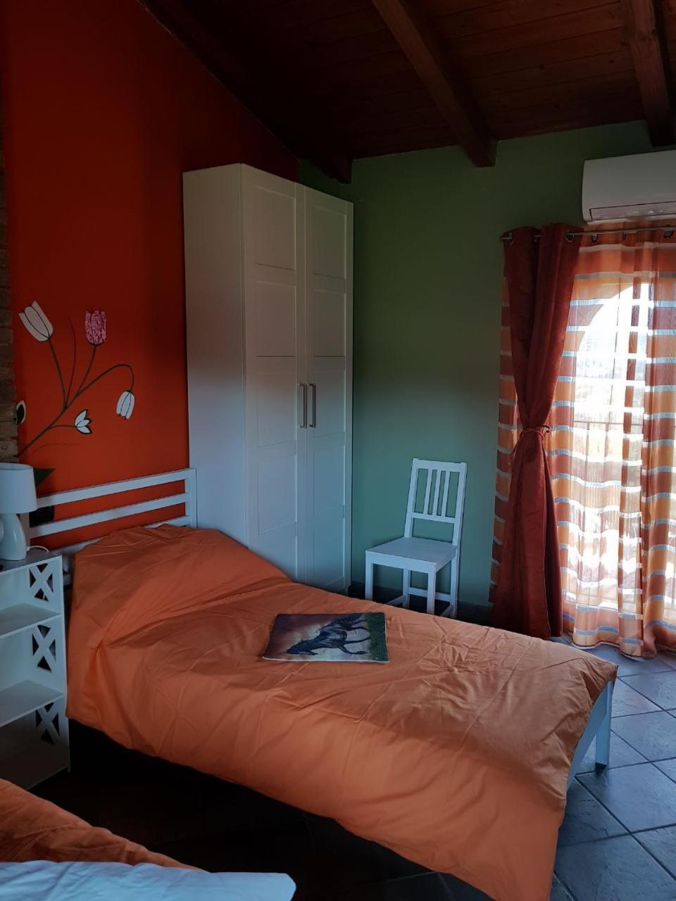 Twin Room with Private Bathroom