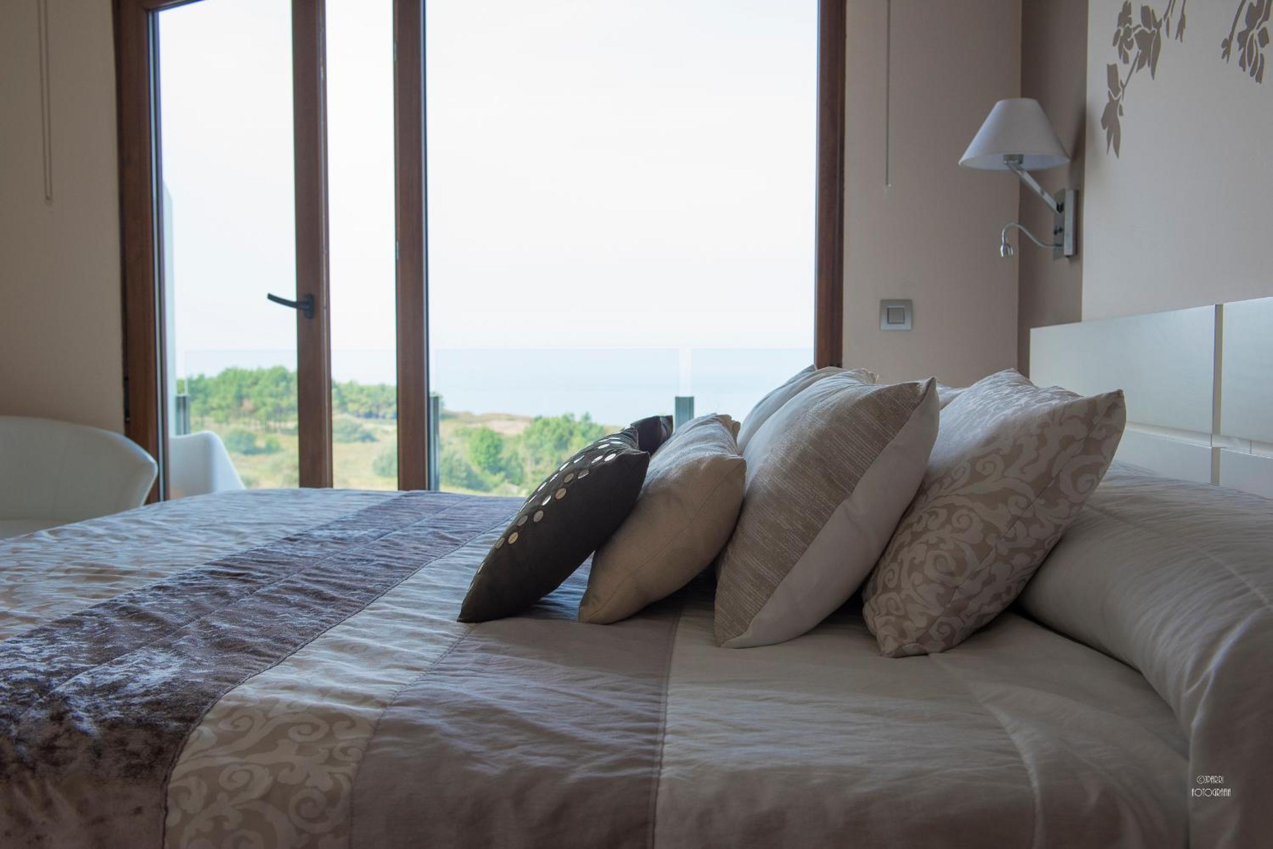 Double Room with Sea View - Photo 14