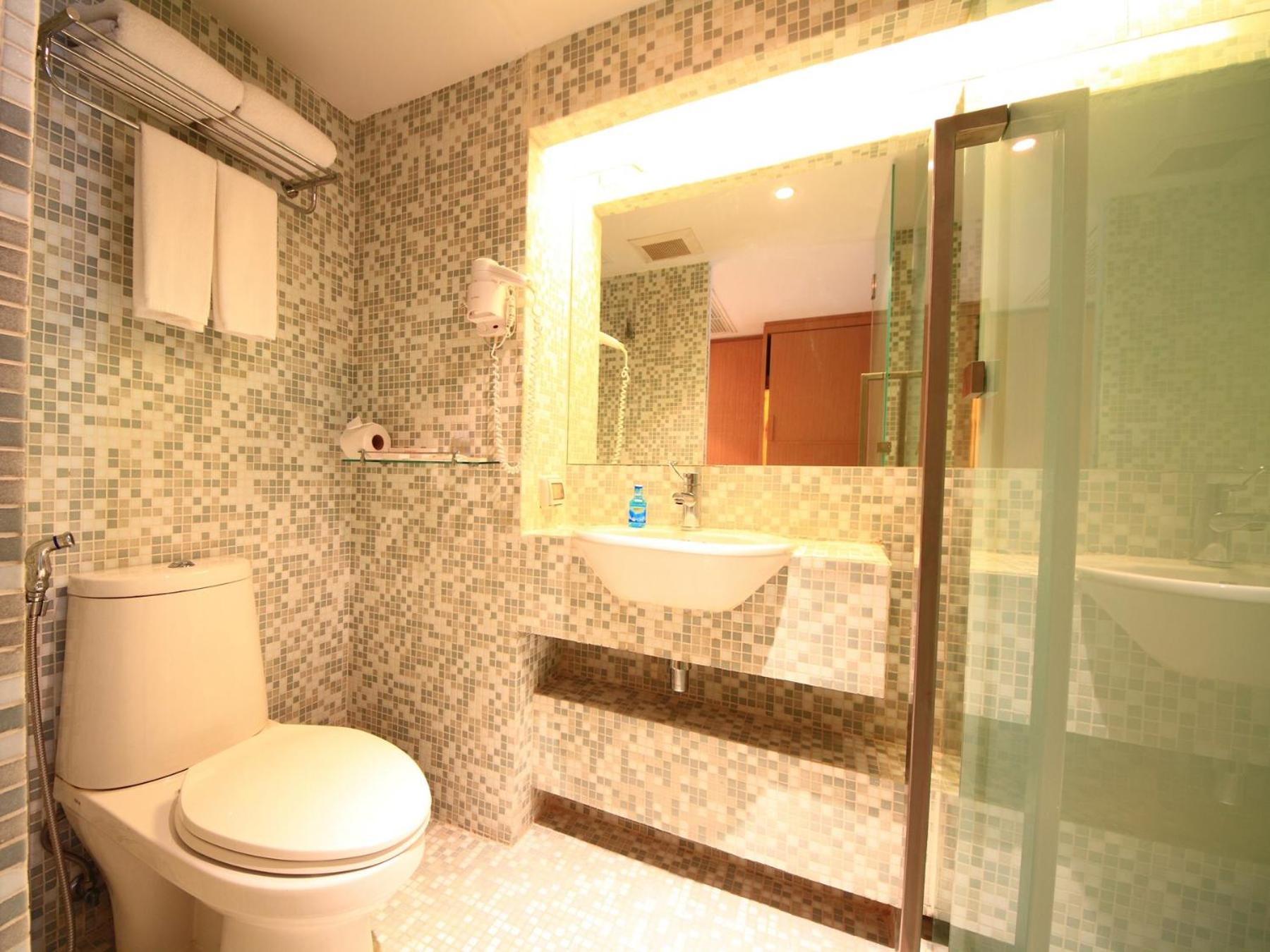 Standard Double or Twin Room photo 3