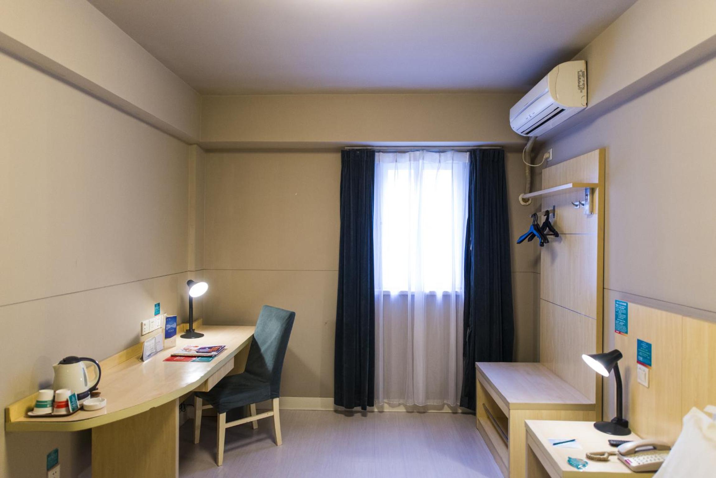 Business Queen Room A photo 3