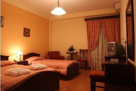Triple Room with Balcony photo 2