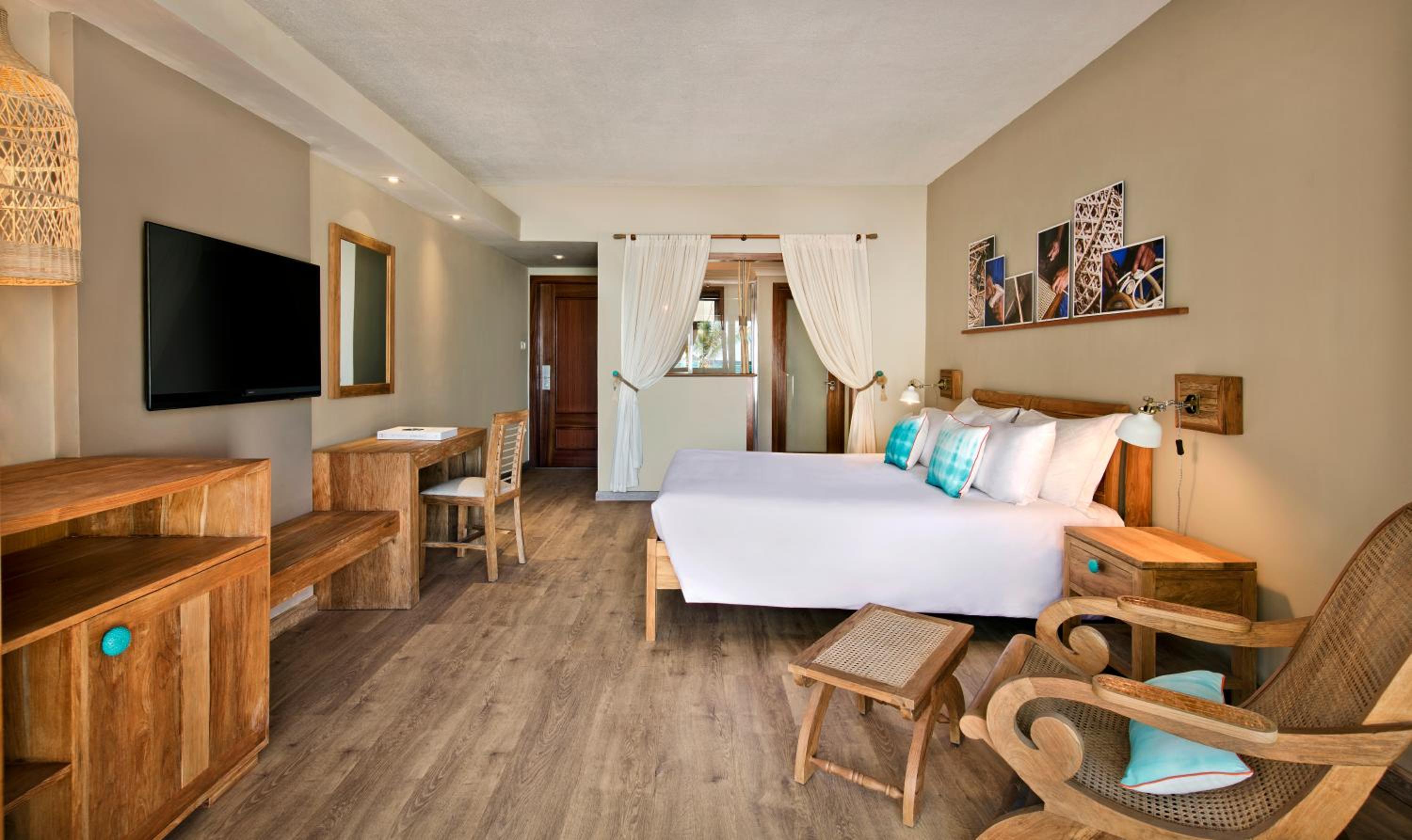 Prestige Beachfront Room