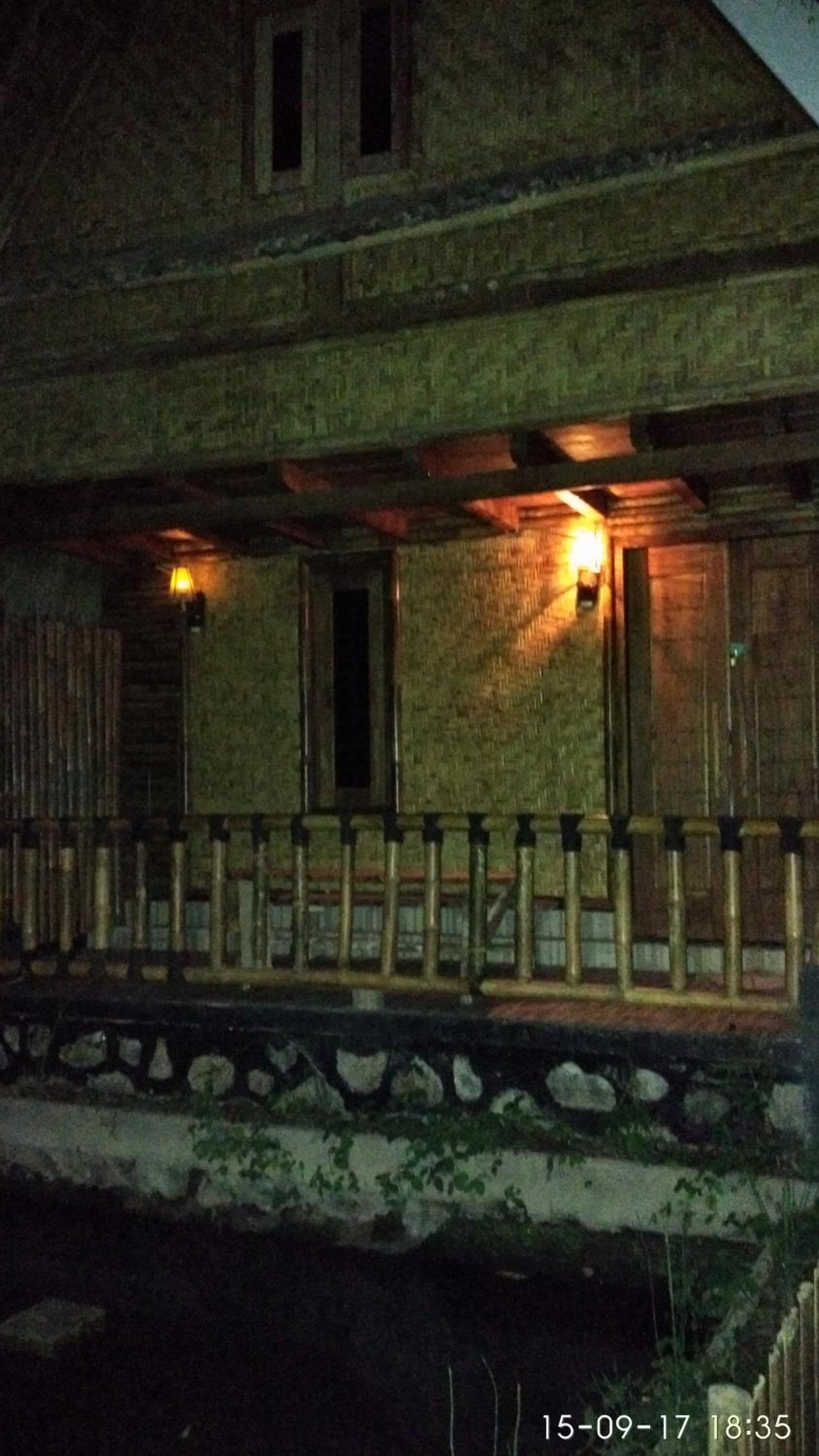 Family Room with Balcony - Photo 3