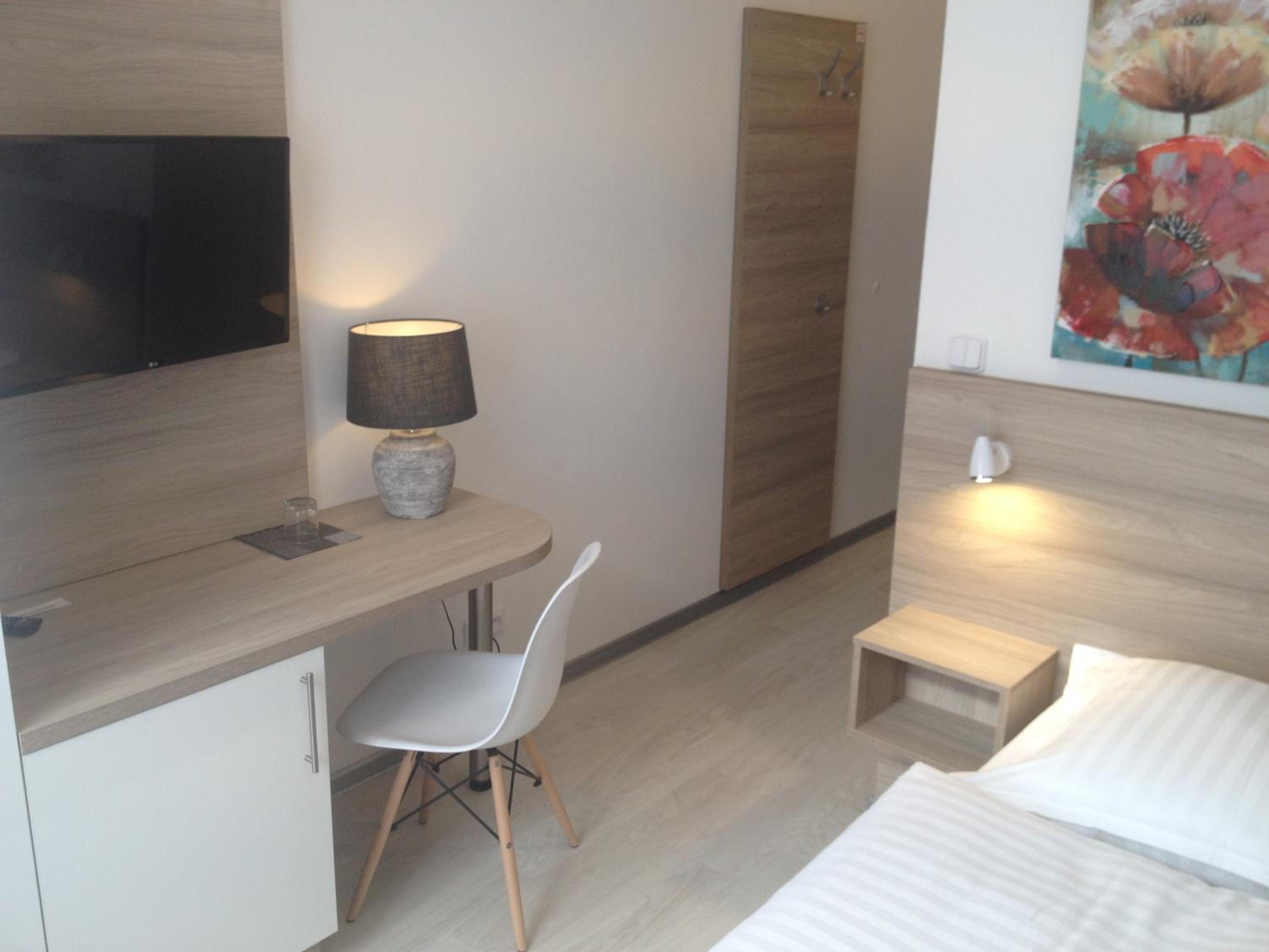 Single Room photo 2