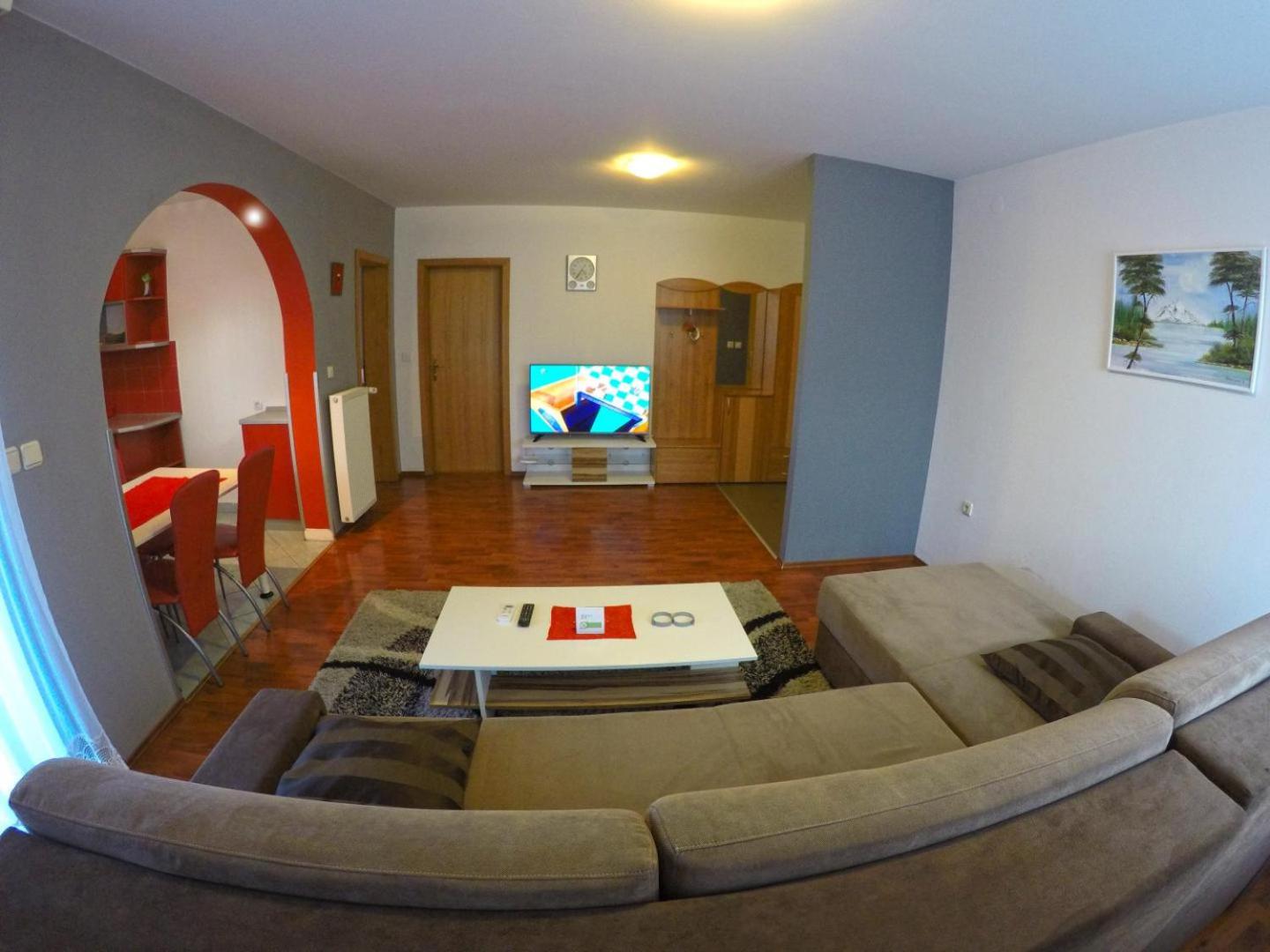 One-Bedroom Apartment - Photo 1