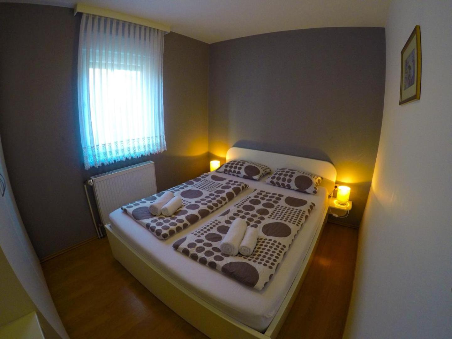 One-Bedroom Apartment - Photo 18