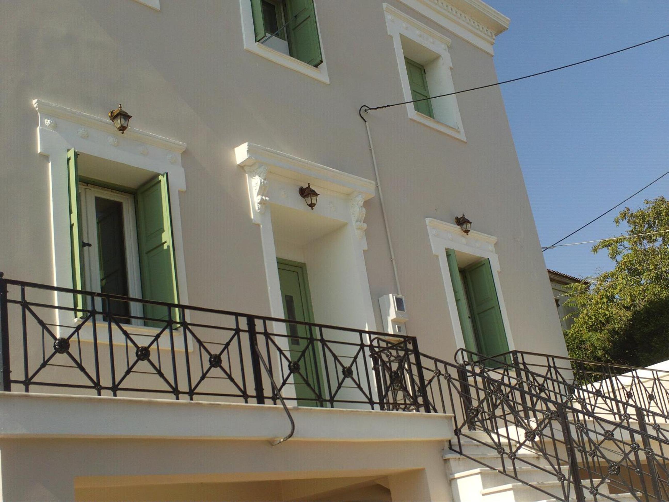 Double Room with Balcony - Photo 3