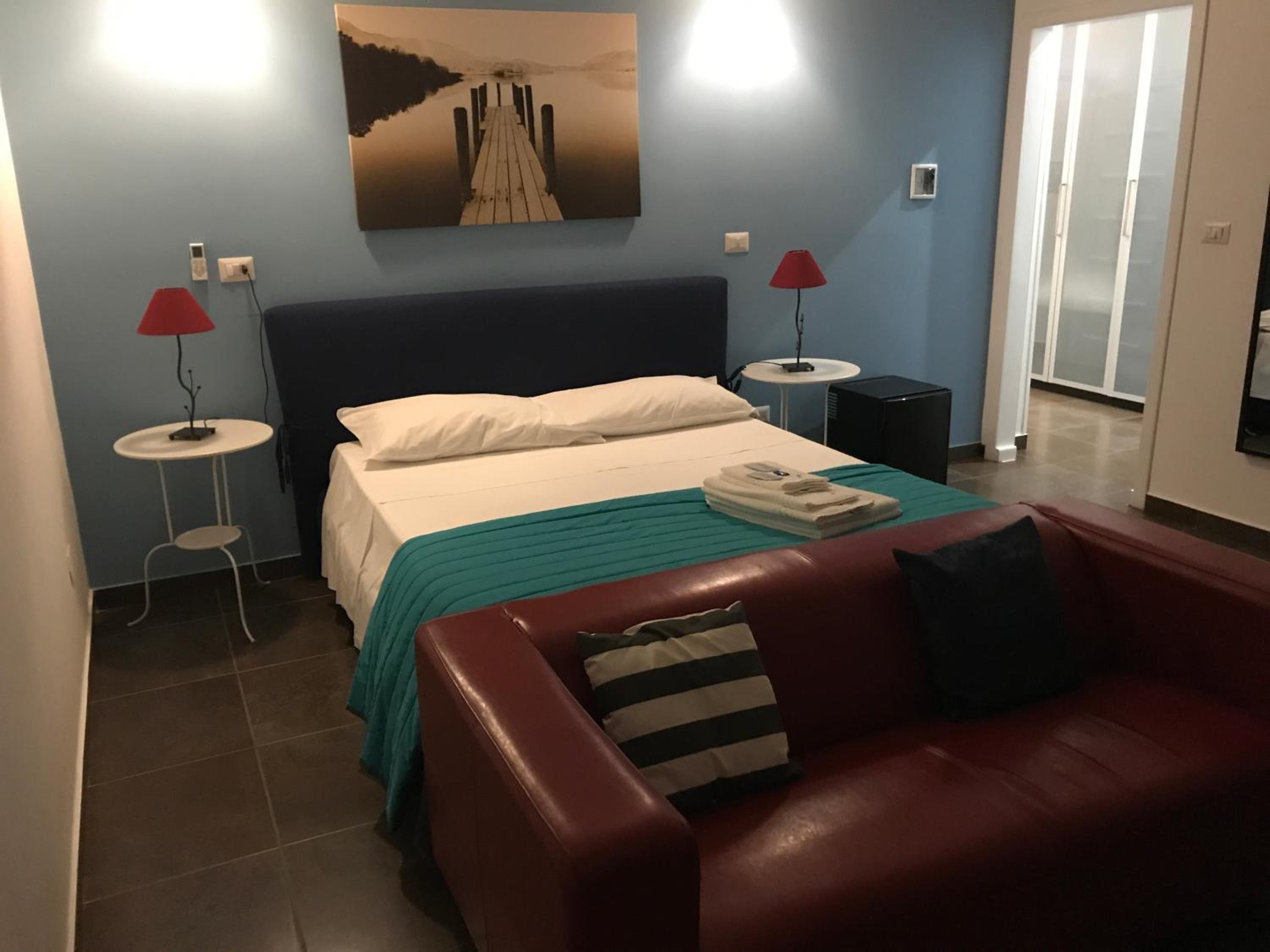 Budget Double Room photo 1