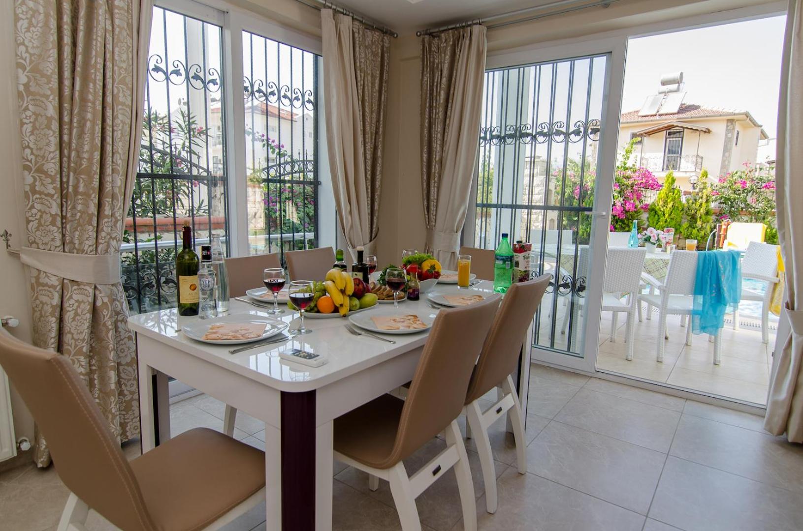 Villa With Private Pool photo 2