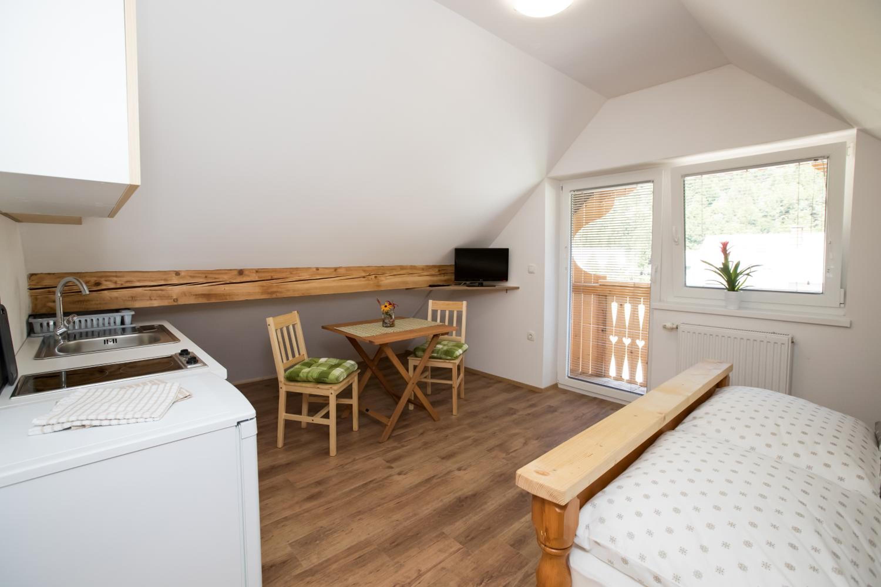 Attic Studio with Balcony photo 3