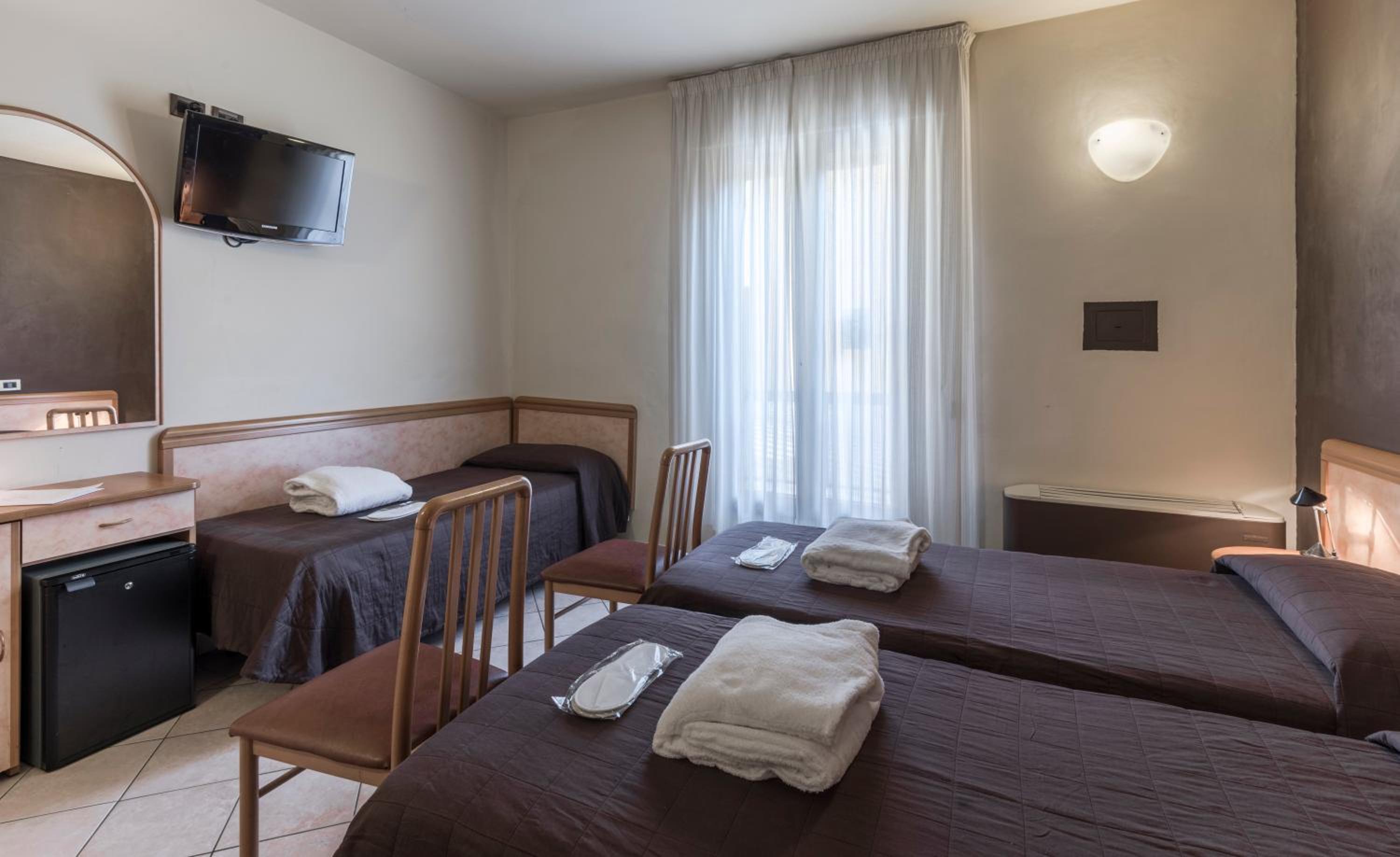 Triple Room - Photo 3