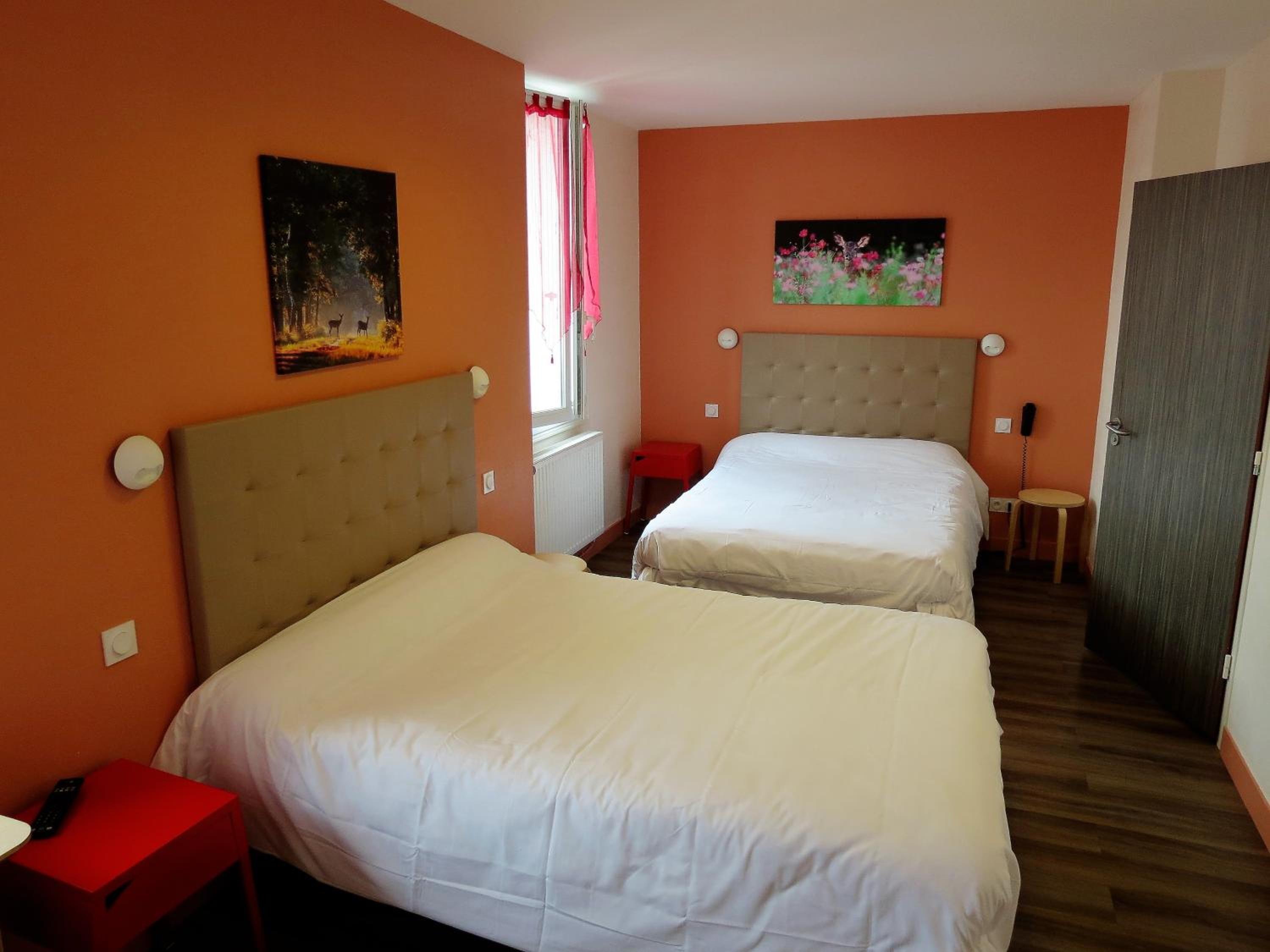 Quadruple Room with Bathroom photo 3