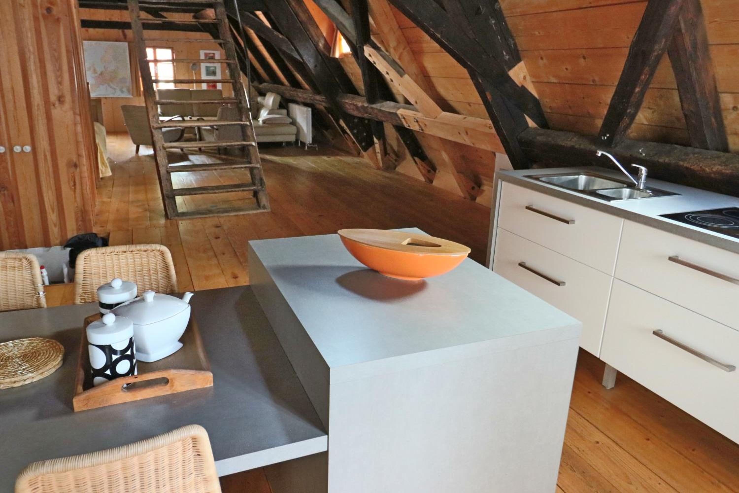 Duplex Apartment - Photo 9