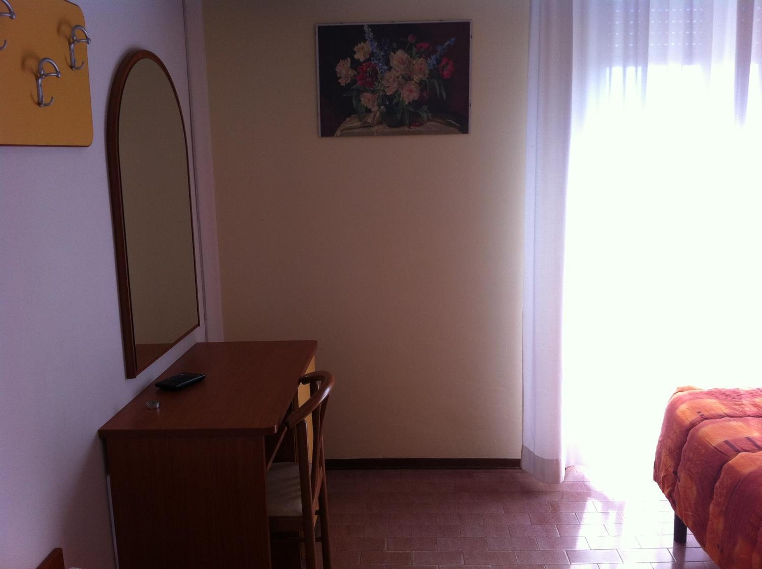 Economy Double or Twin Room - Photo 1