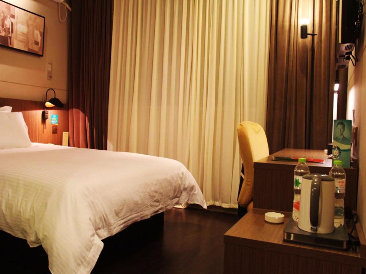 Business Double Room A photo 2