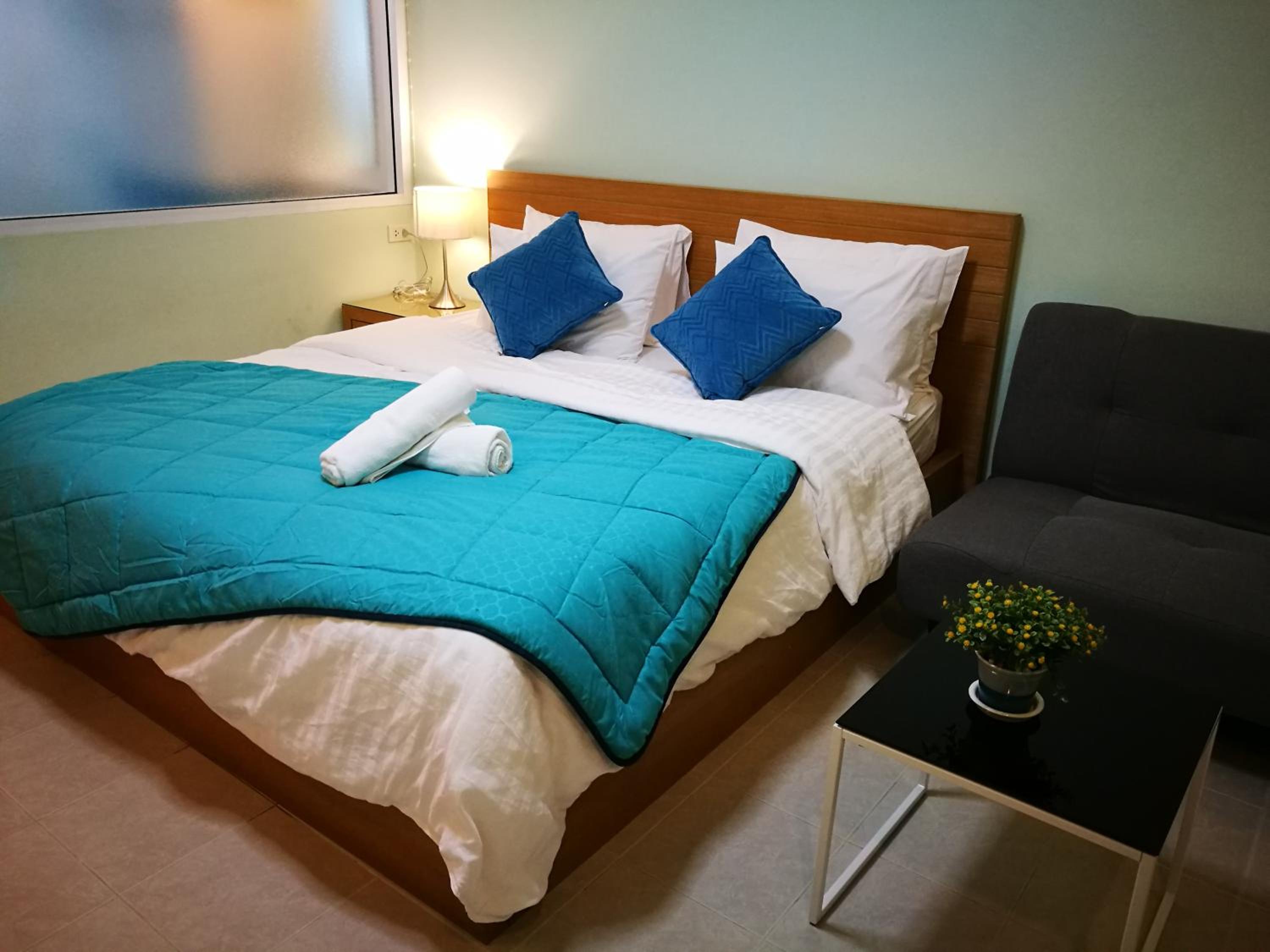 Deluxe Double Room With Balcony photo 2