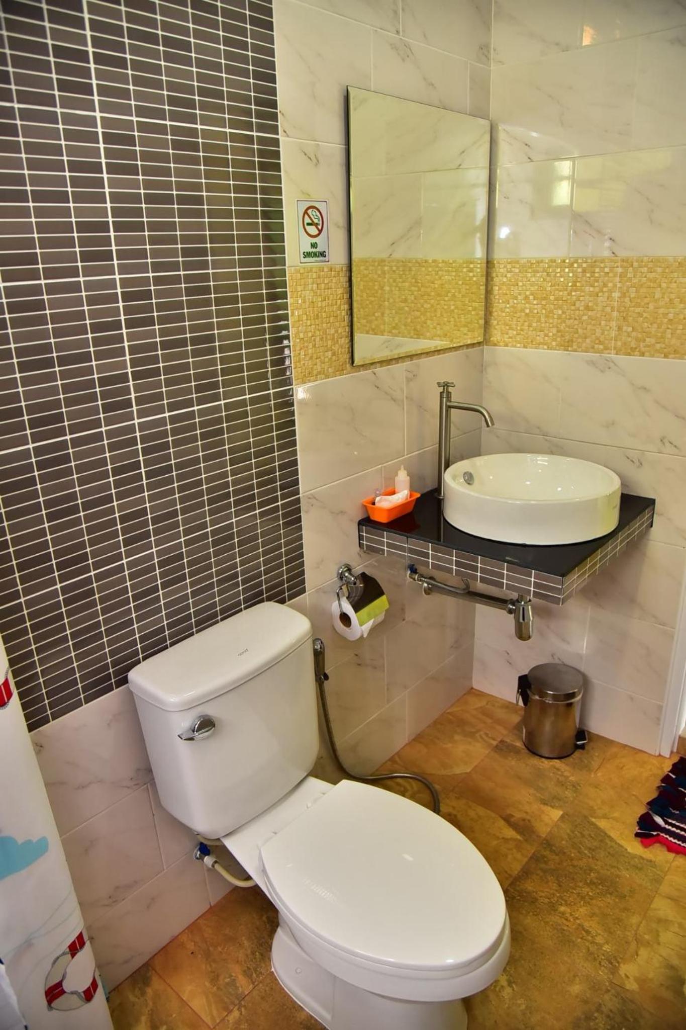One-Bedroom House photo 3