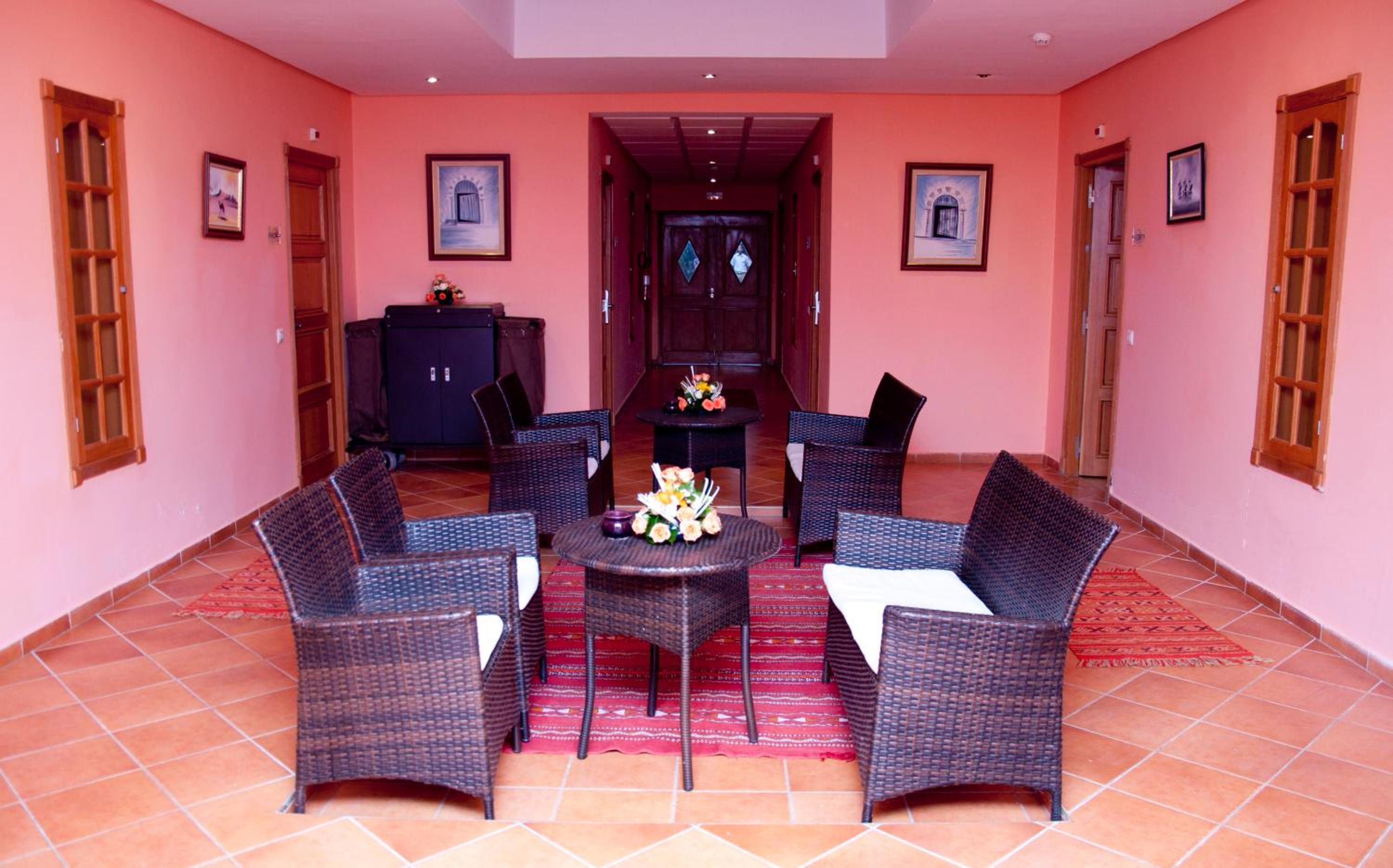 Double Room - Photo 5