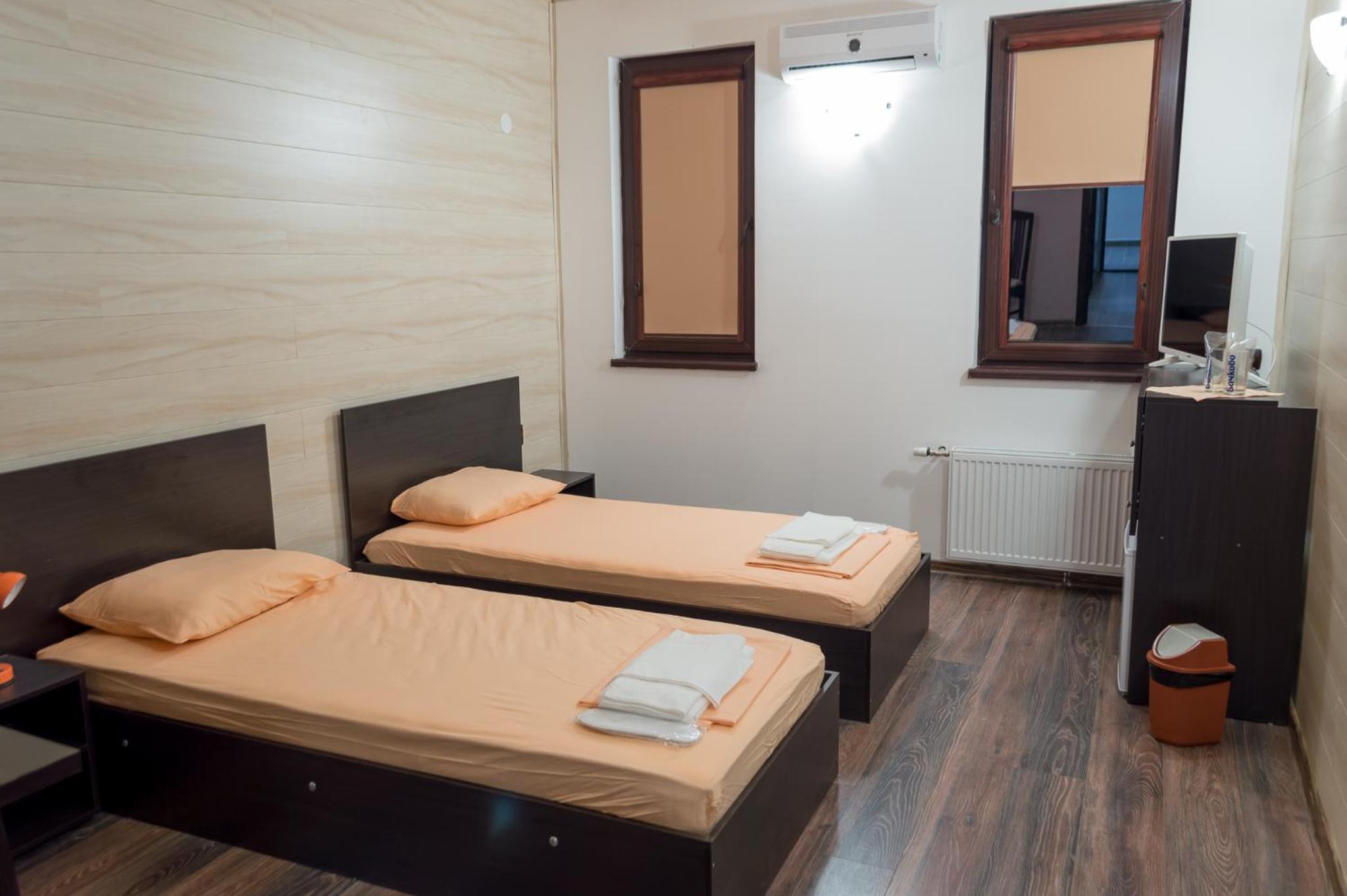 Double Room - Photo 1