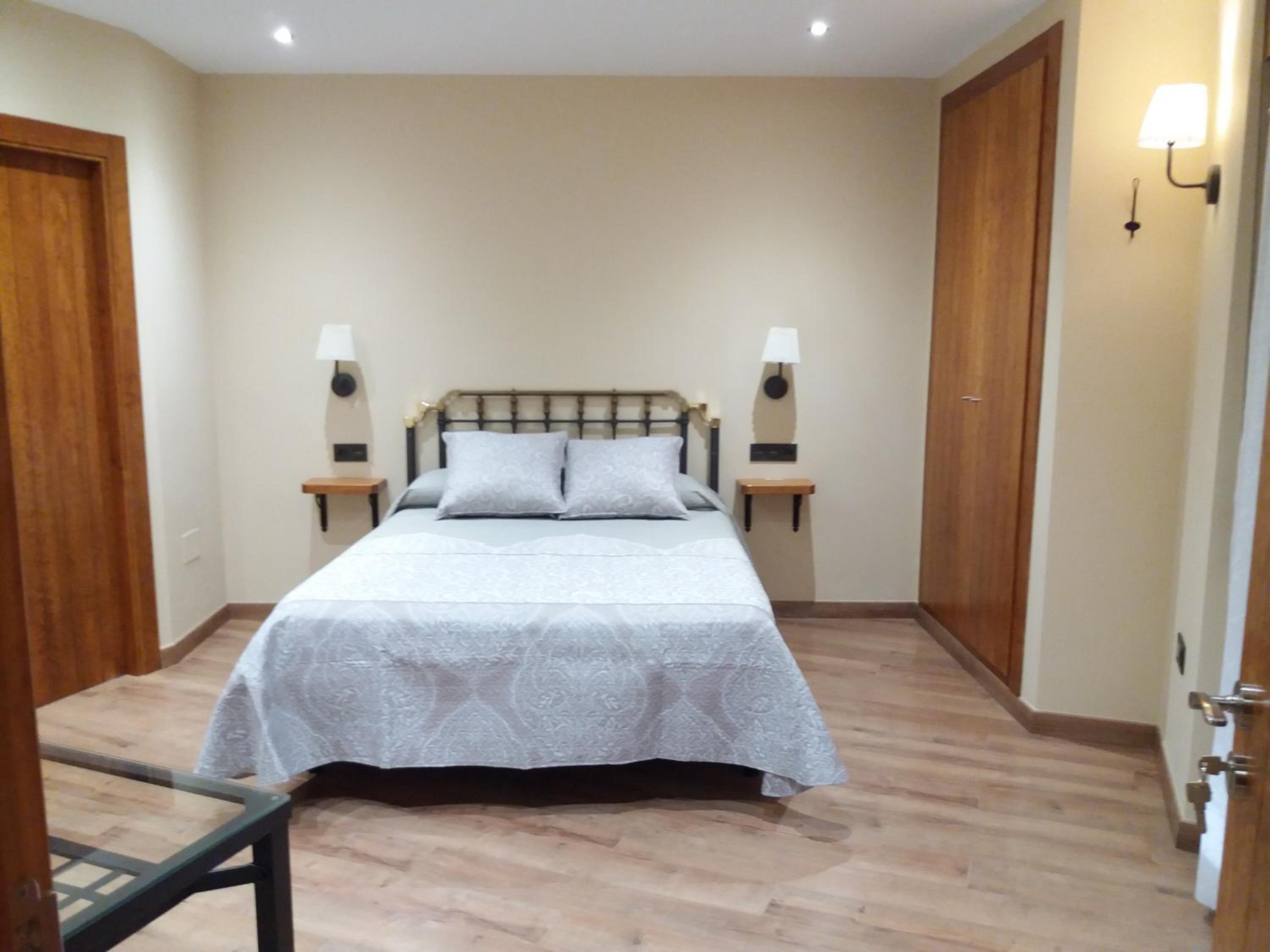 Four-Bedroom House - Photo 1