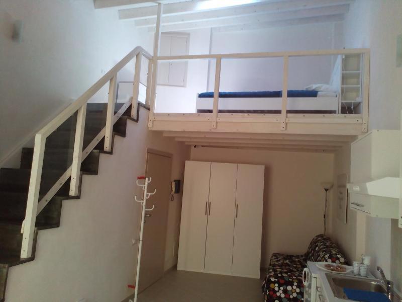 Loft - Photo 15
