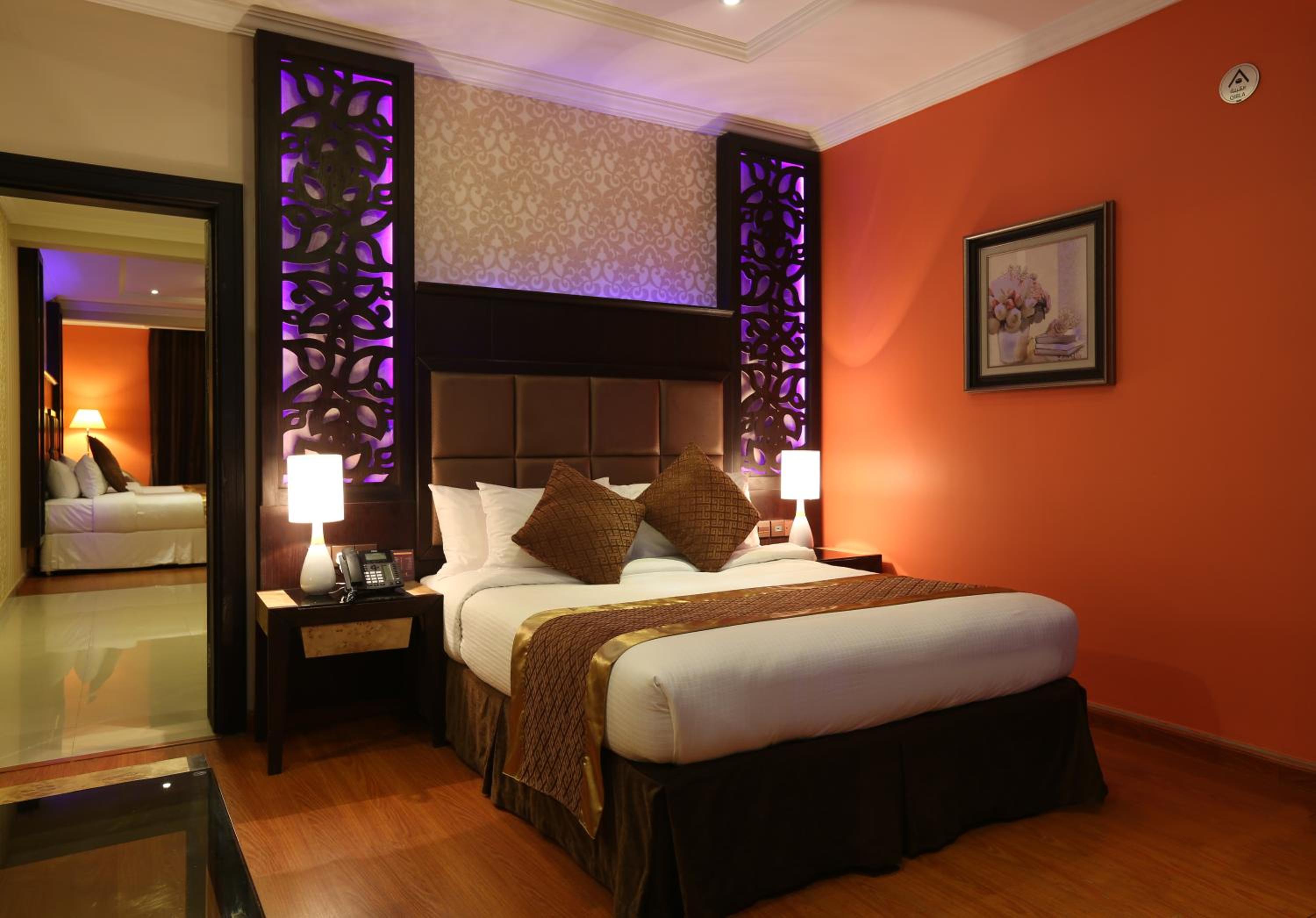 Deluxe Room (2 Adults + 1 Child) photo 3