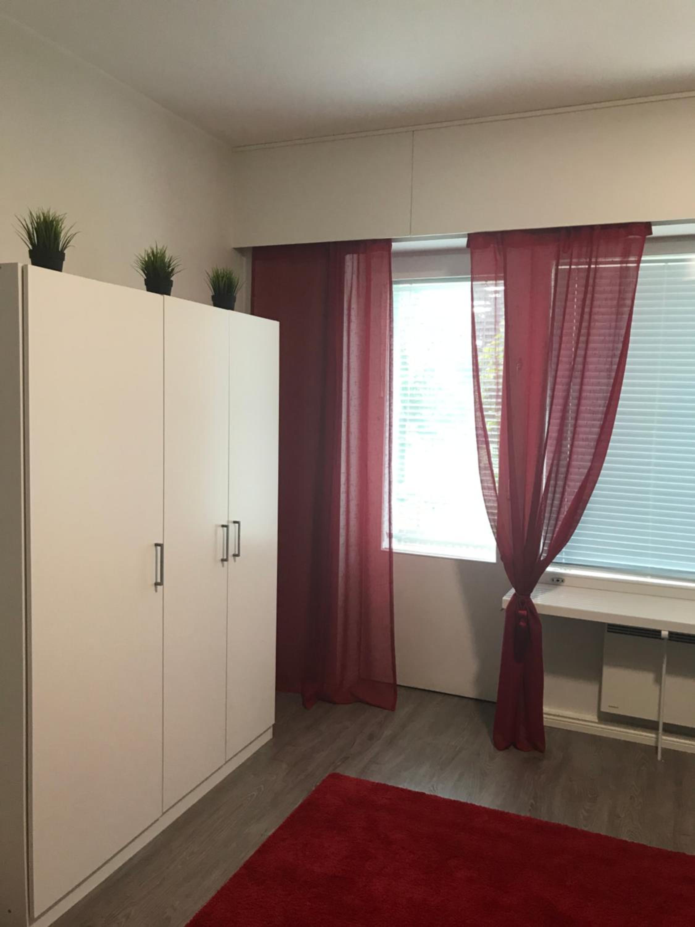 Apartment with Balcony - Photo 11