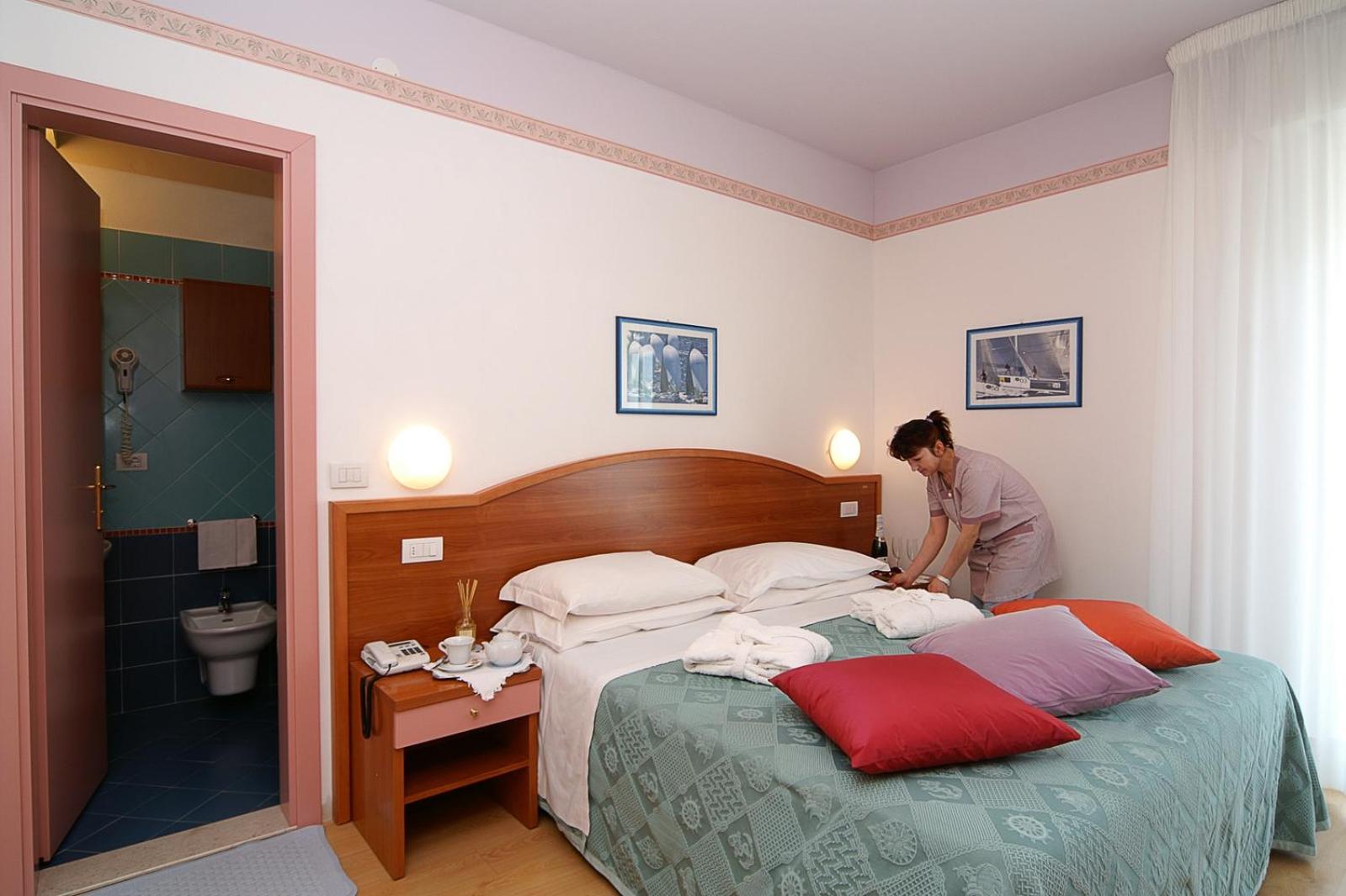 Double Room - Photo 2