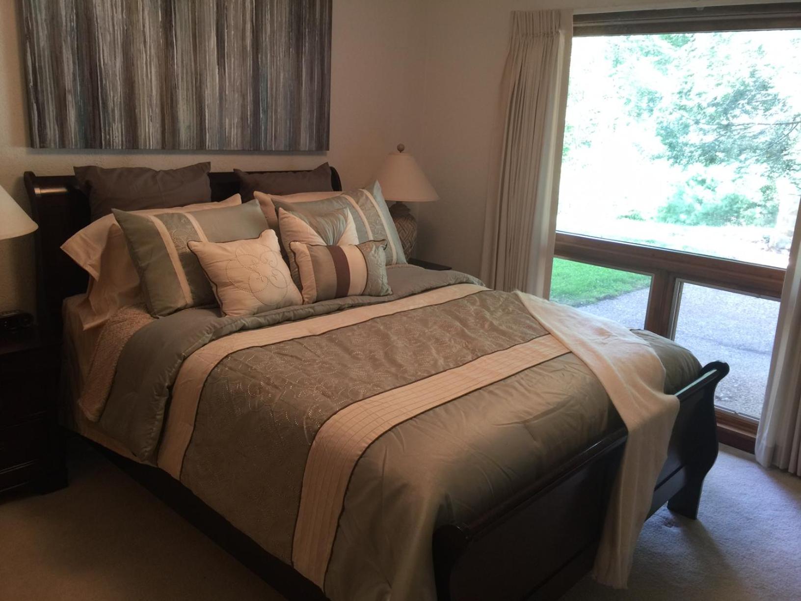 Four-Bedroom House photo 1