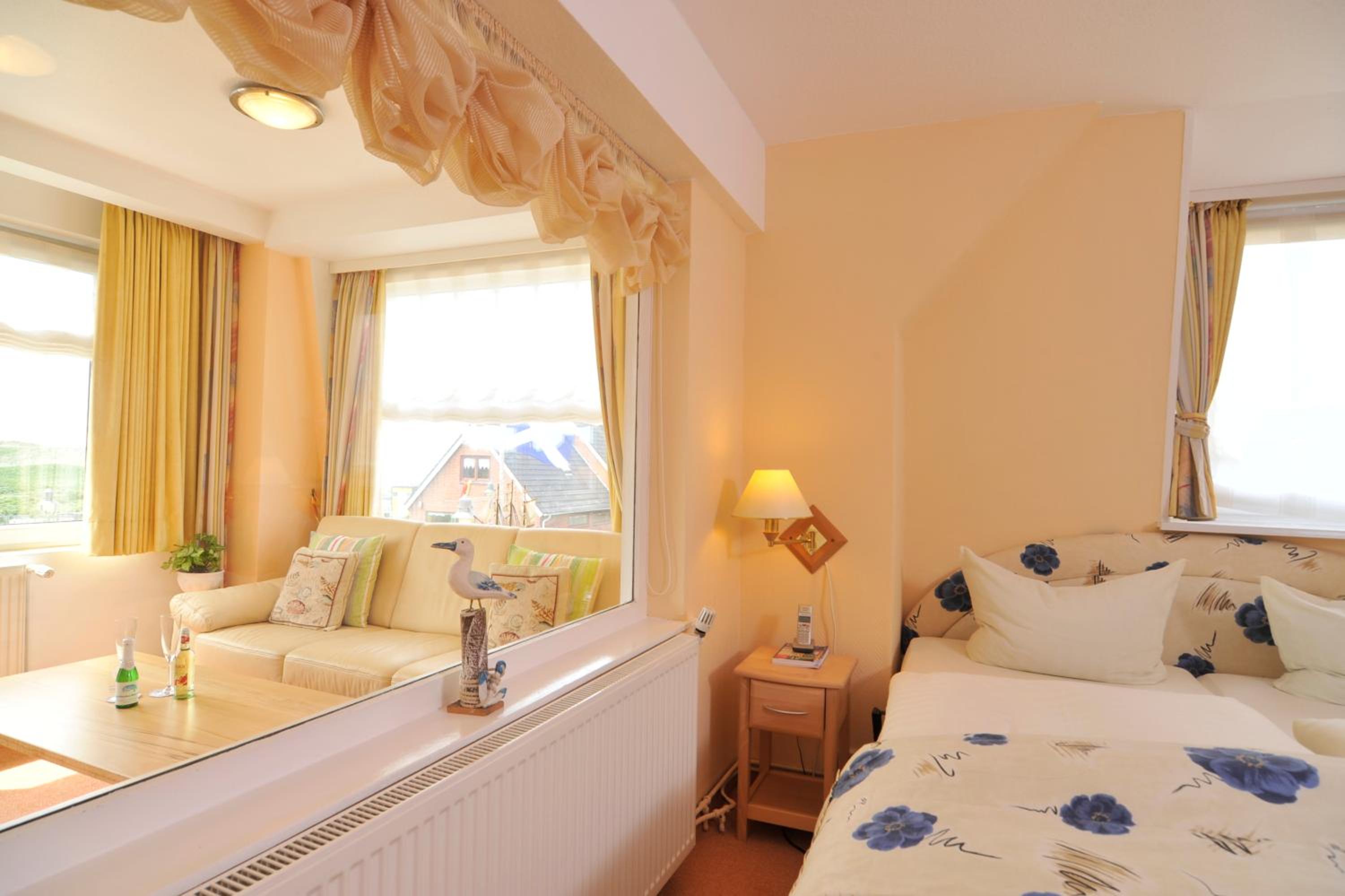 Comfort Double Room with Sea View