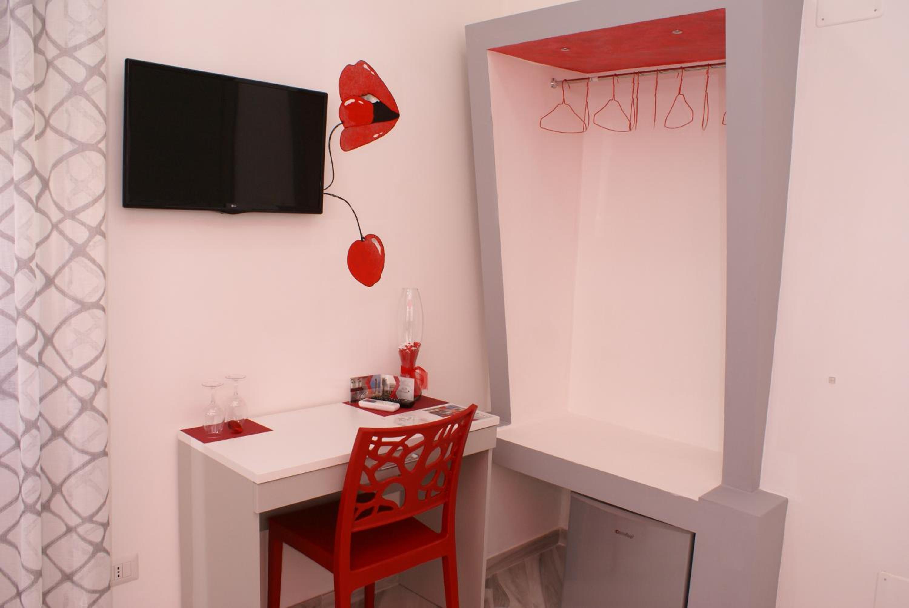 Double Room with Private Bathroom photo 3