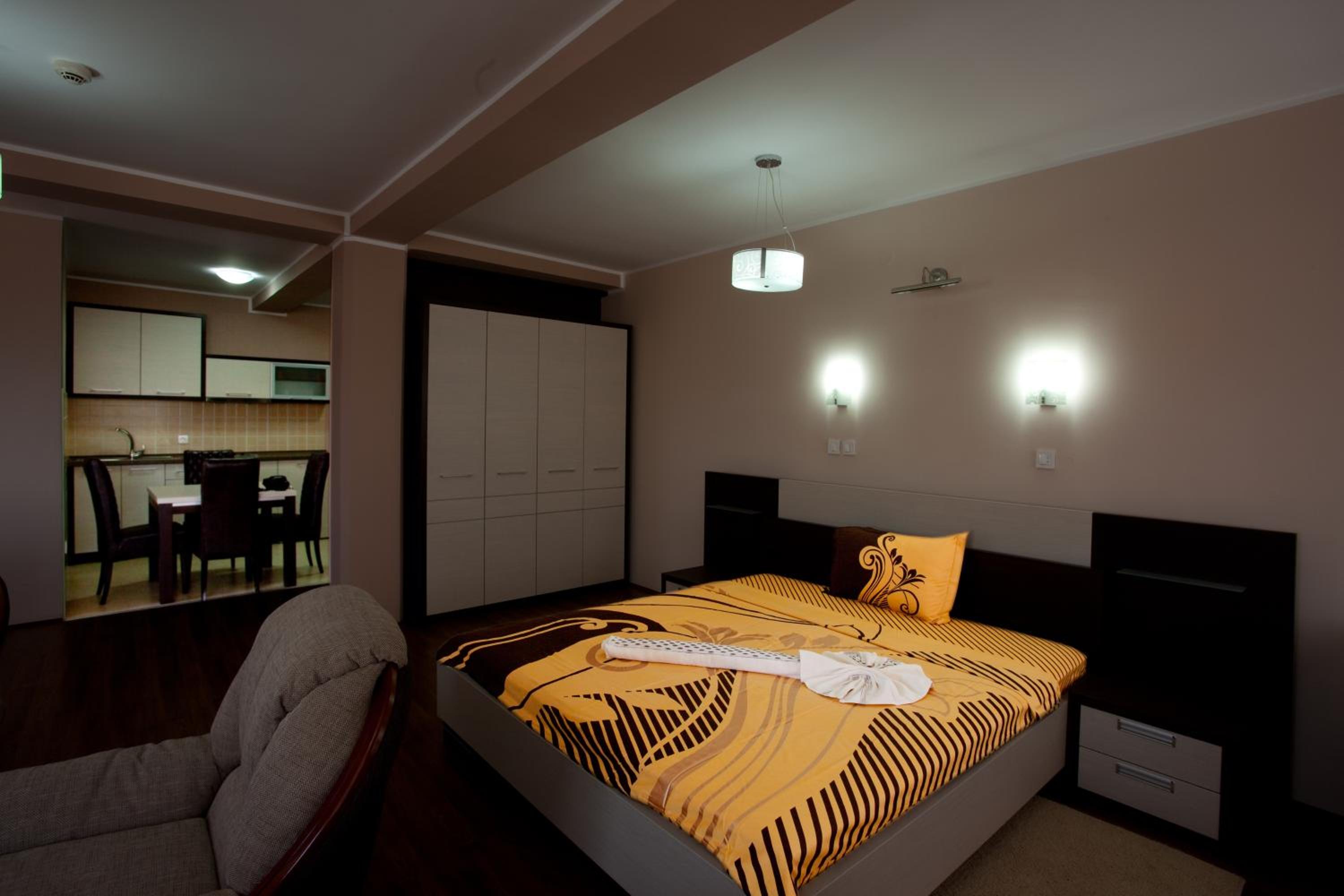 Deluxe Triple Room photo 3