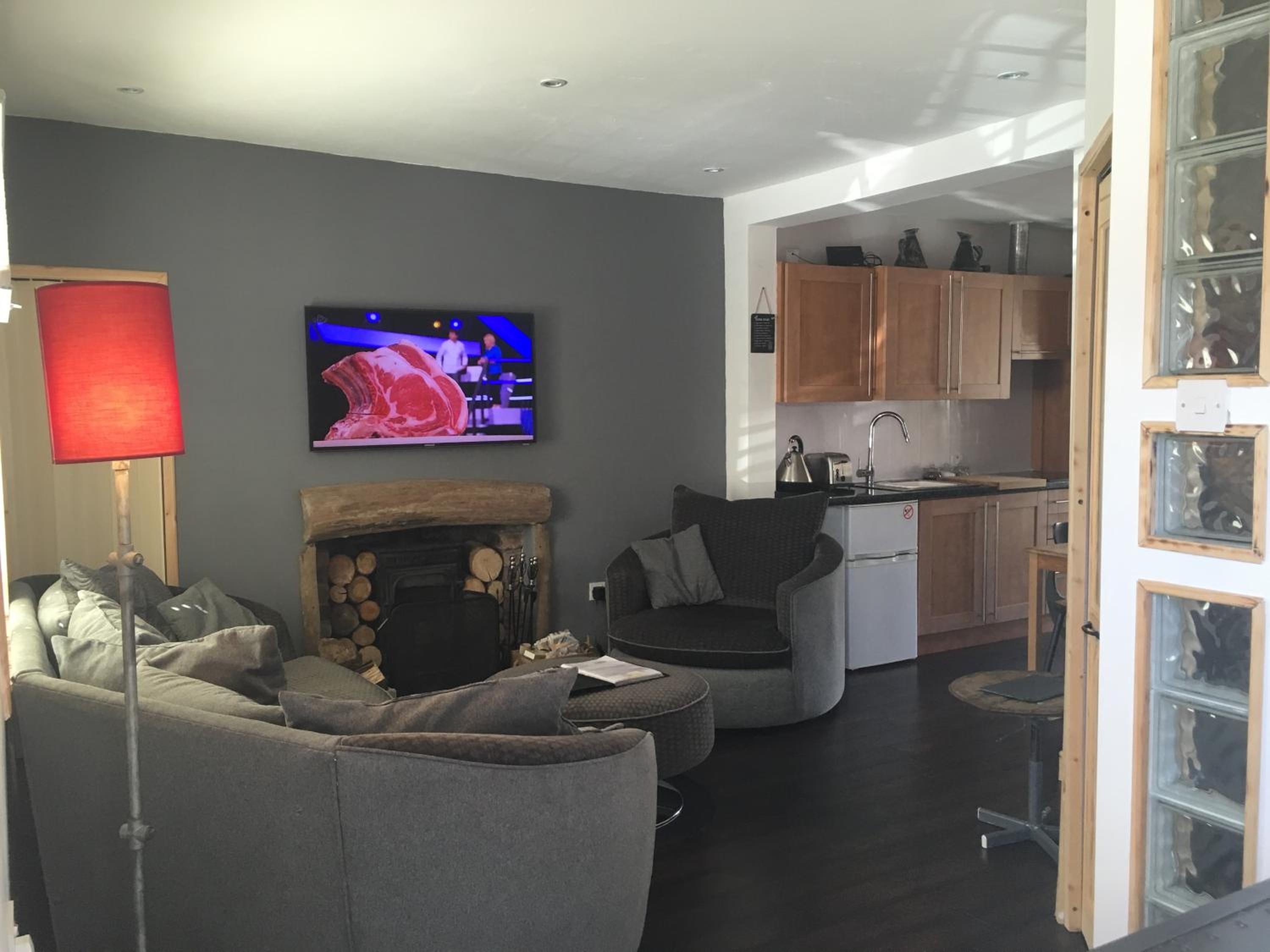 Three-Bedroom House photo 1
