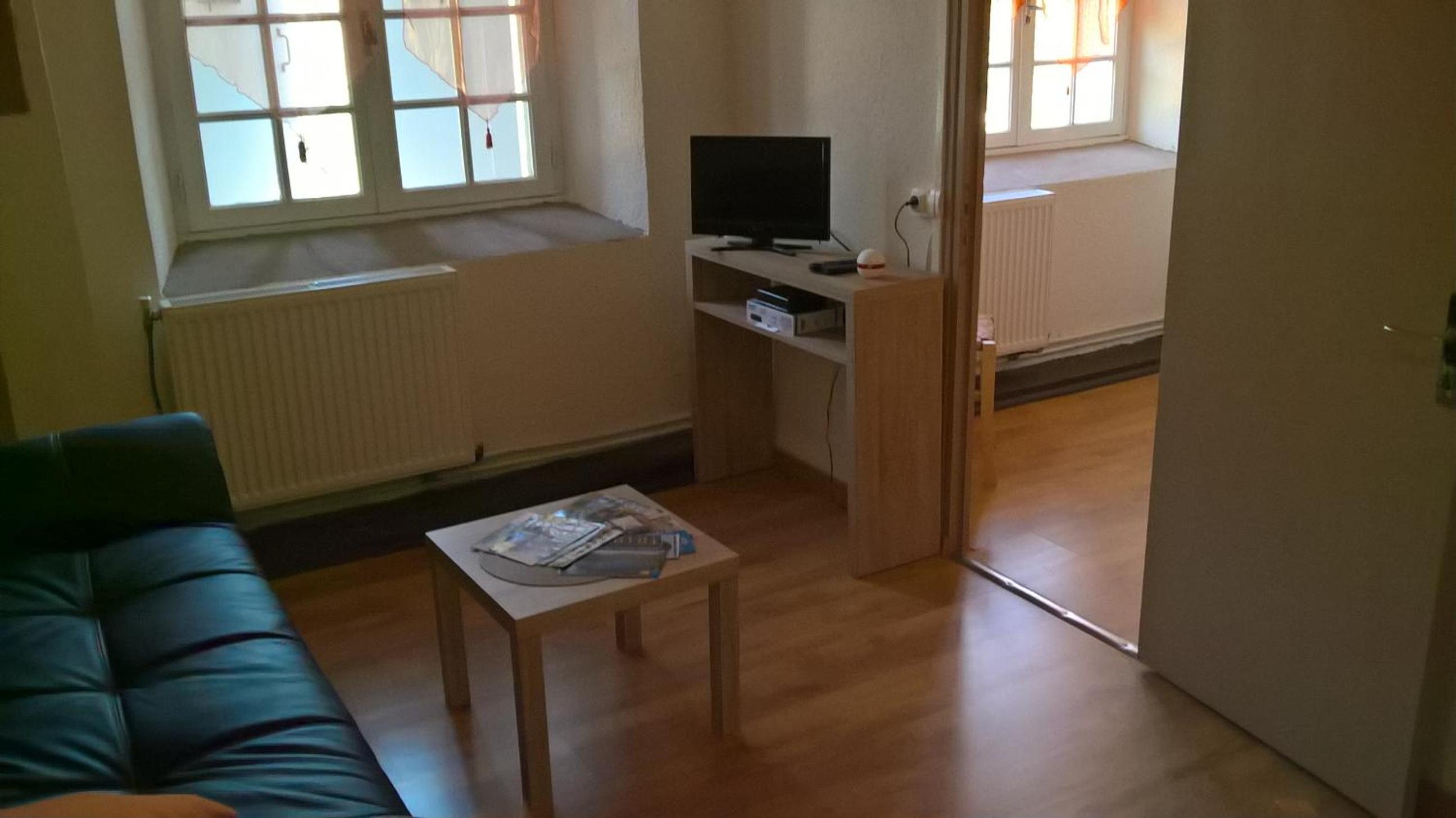 One-Bedroom Apartment photo 3