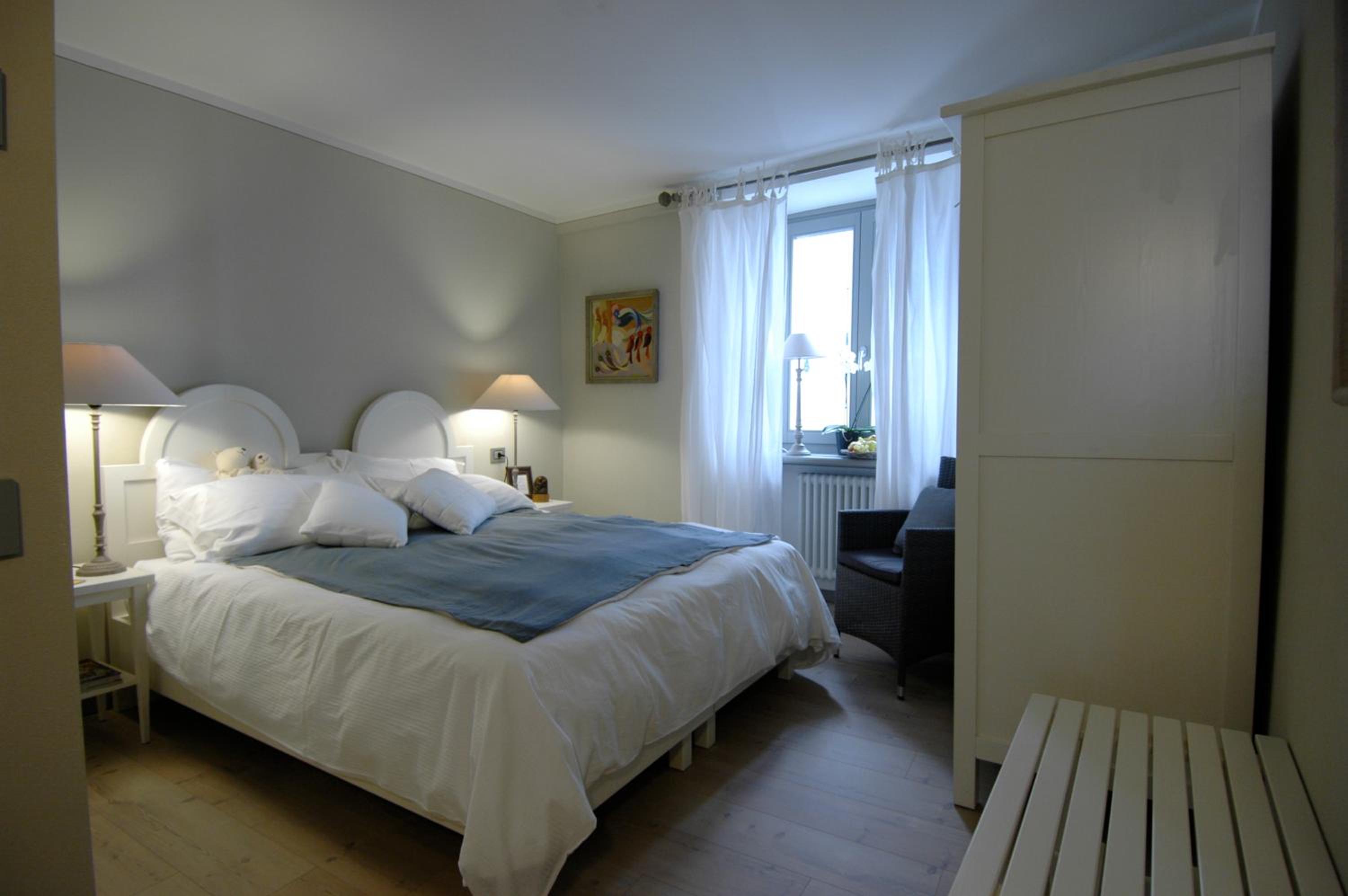 Double or Twin Room - Photo 2