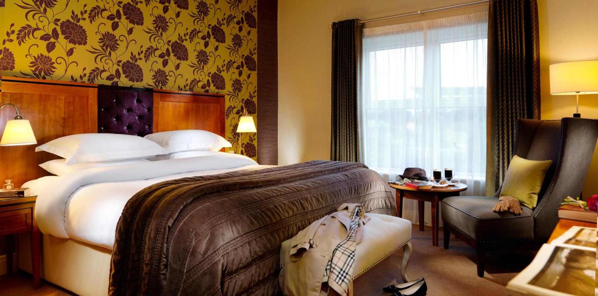 Deluxe King Room photo 2