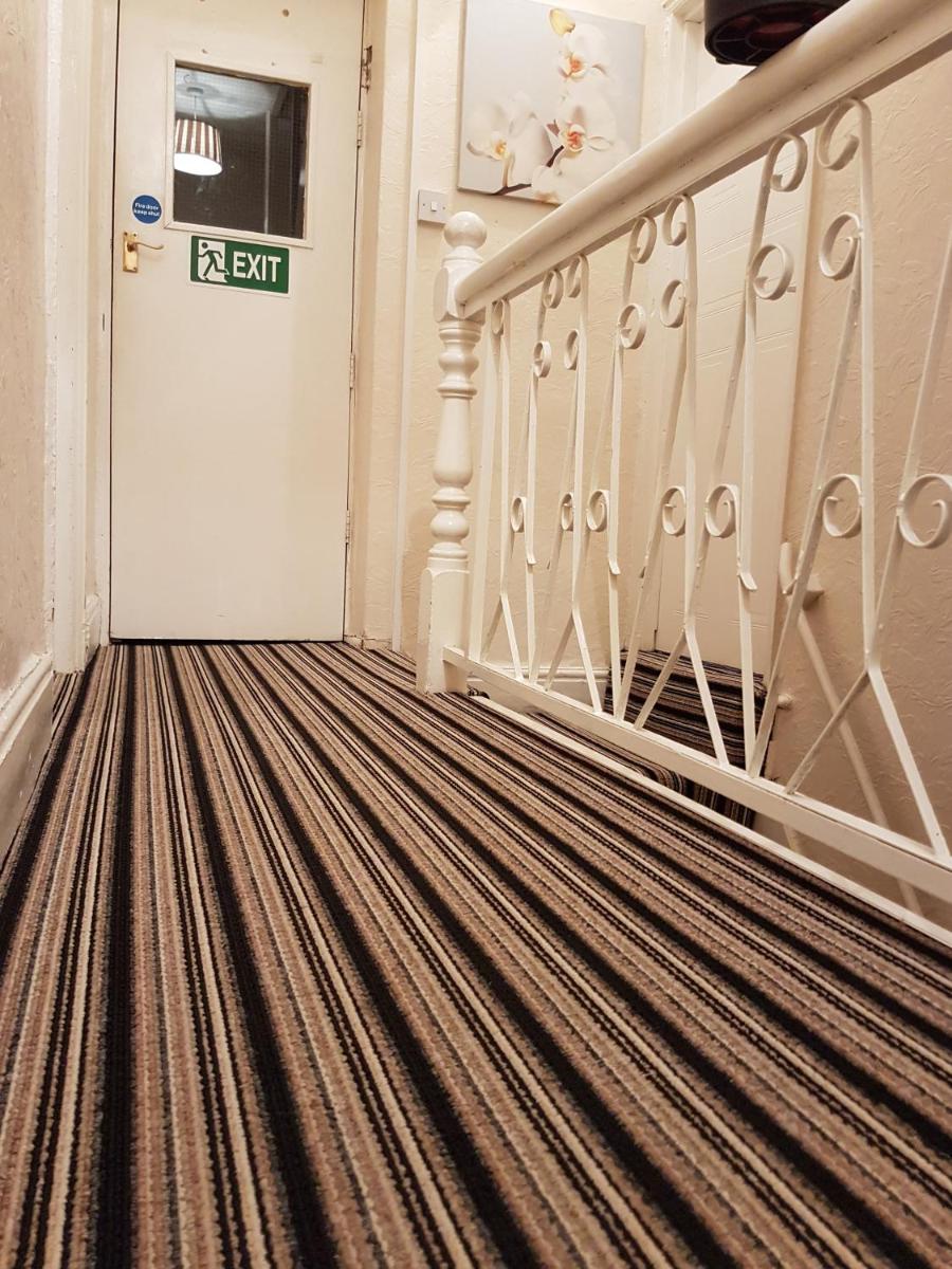 Standard Triple Room photo 3