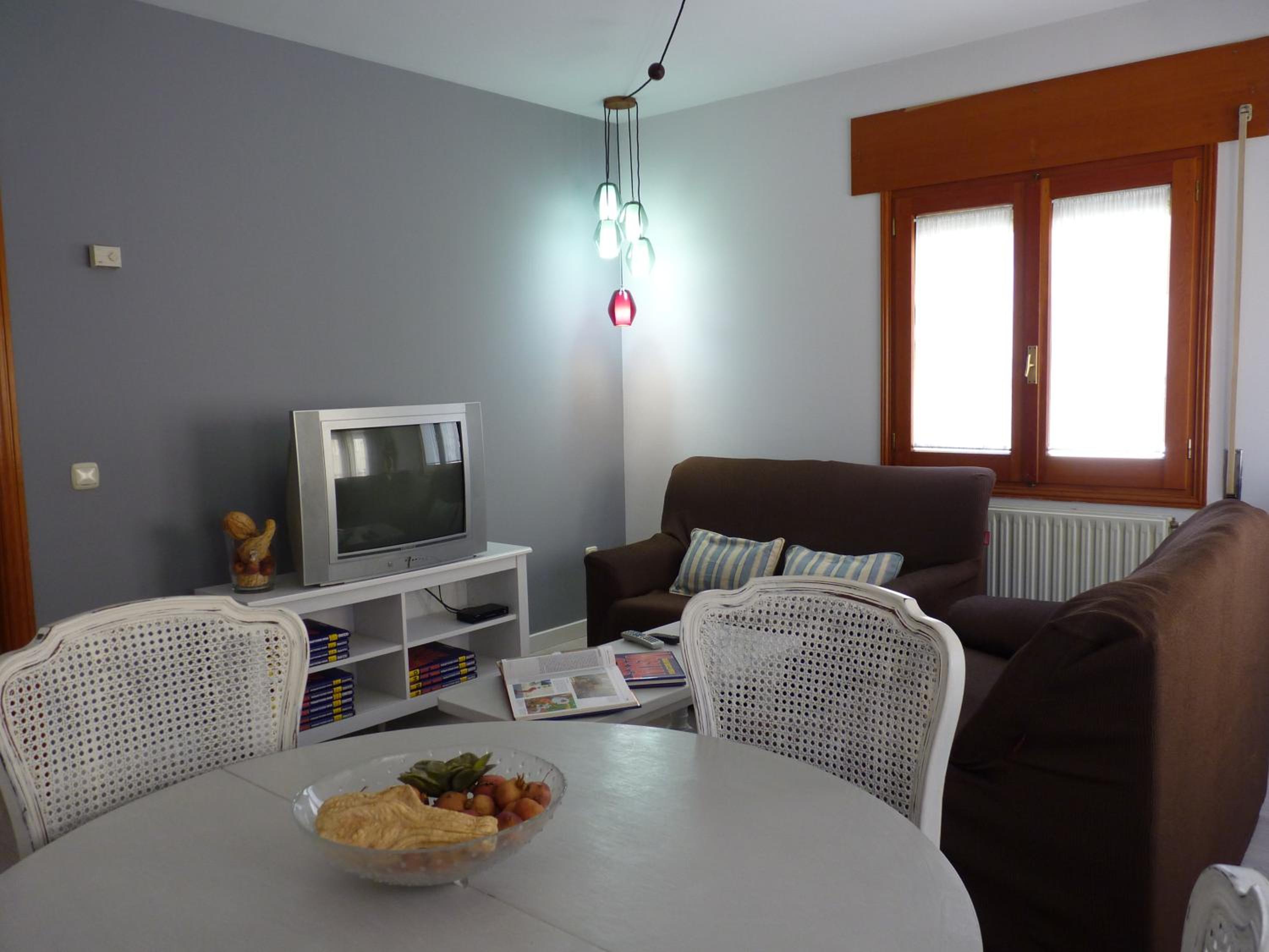 Apartment - Photo 4